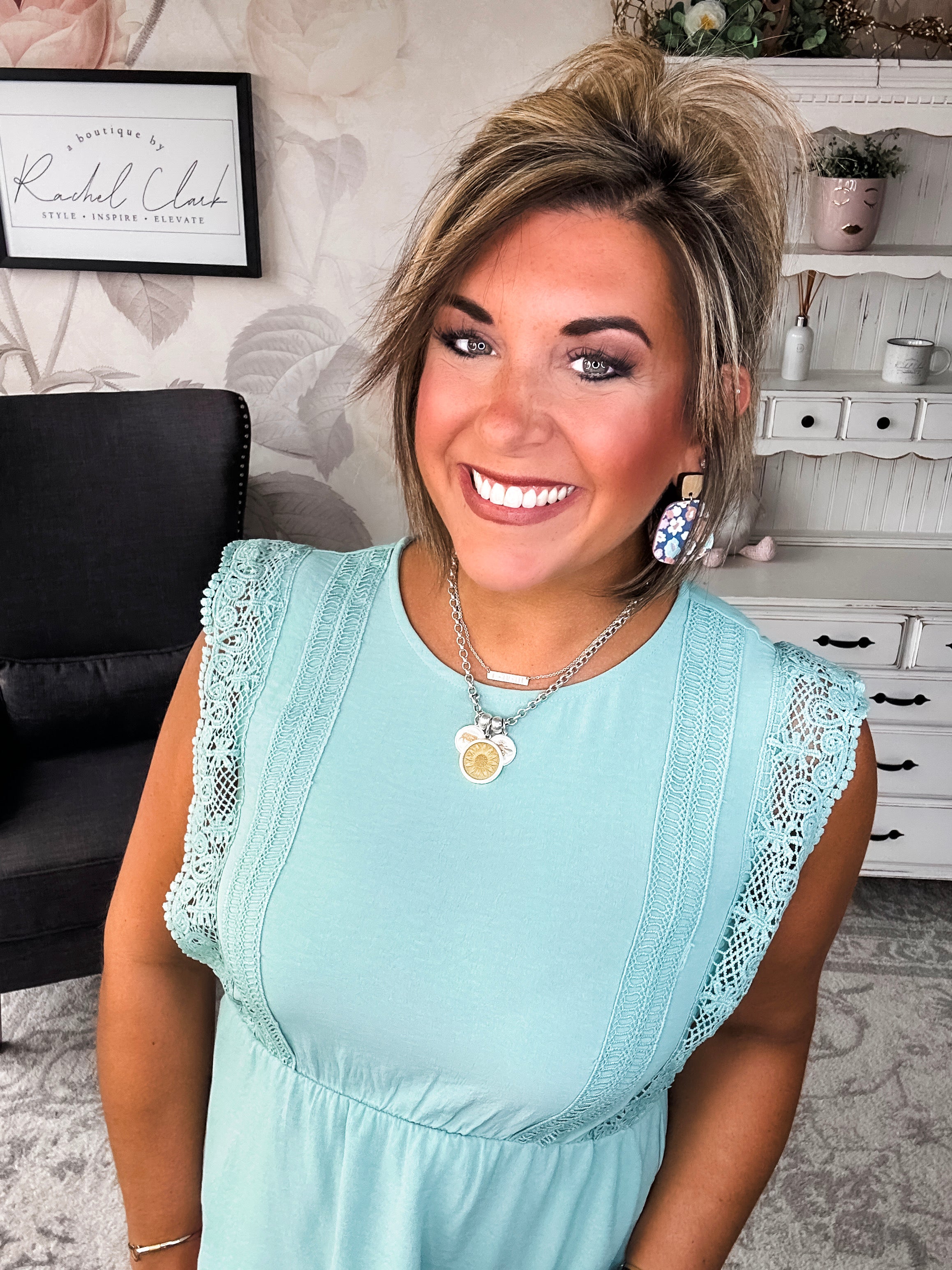 Keep Your Chin Up Blouse