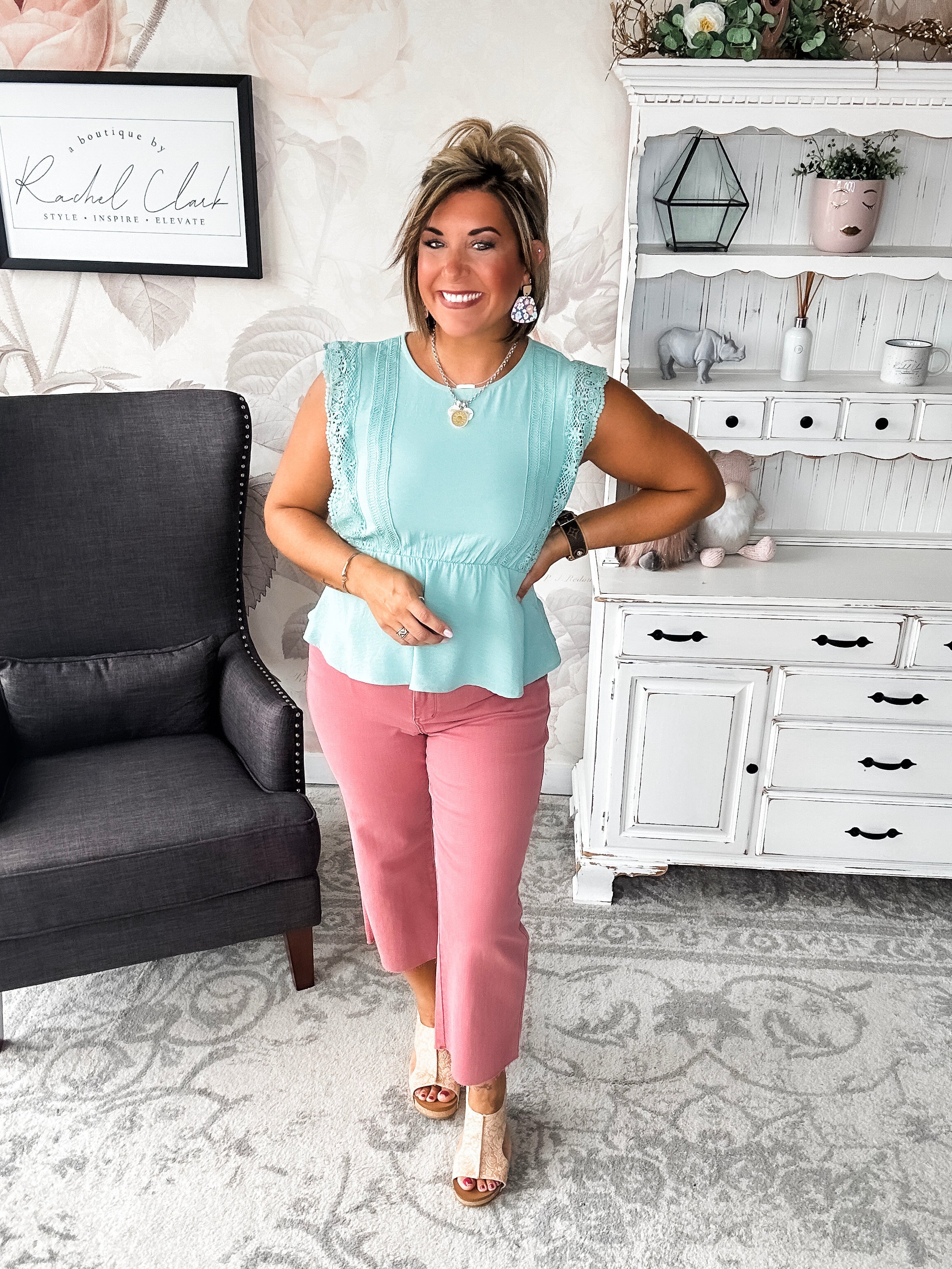 Keep Your Chin Up Blouse