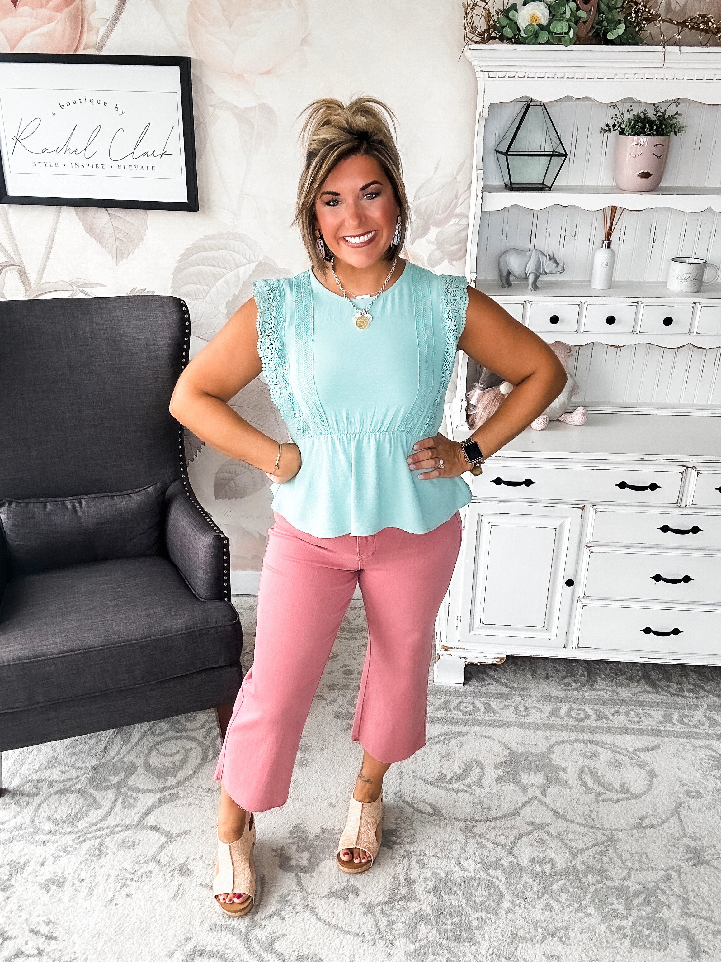 Keep Your Chin Up Blouse