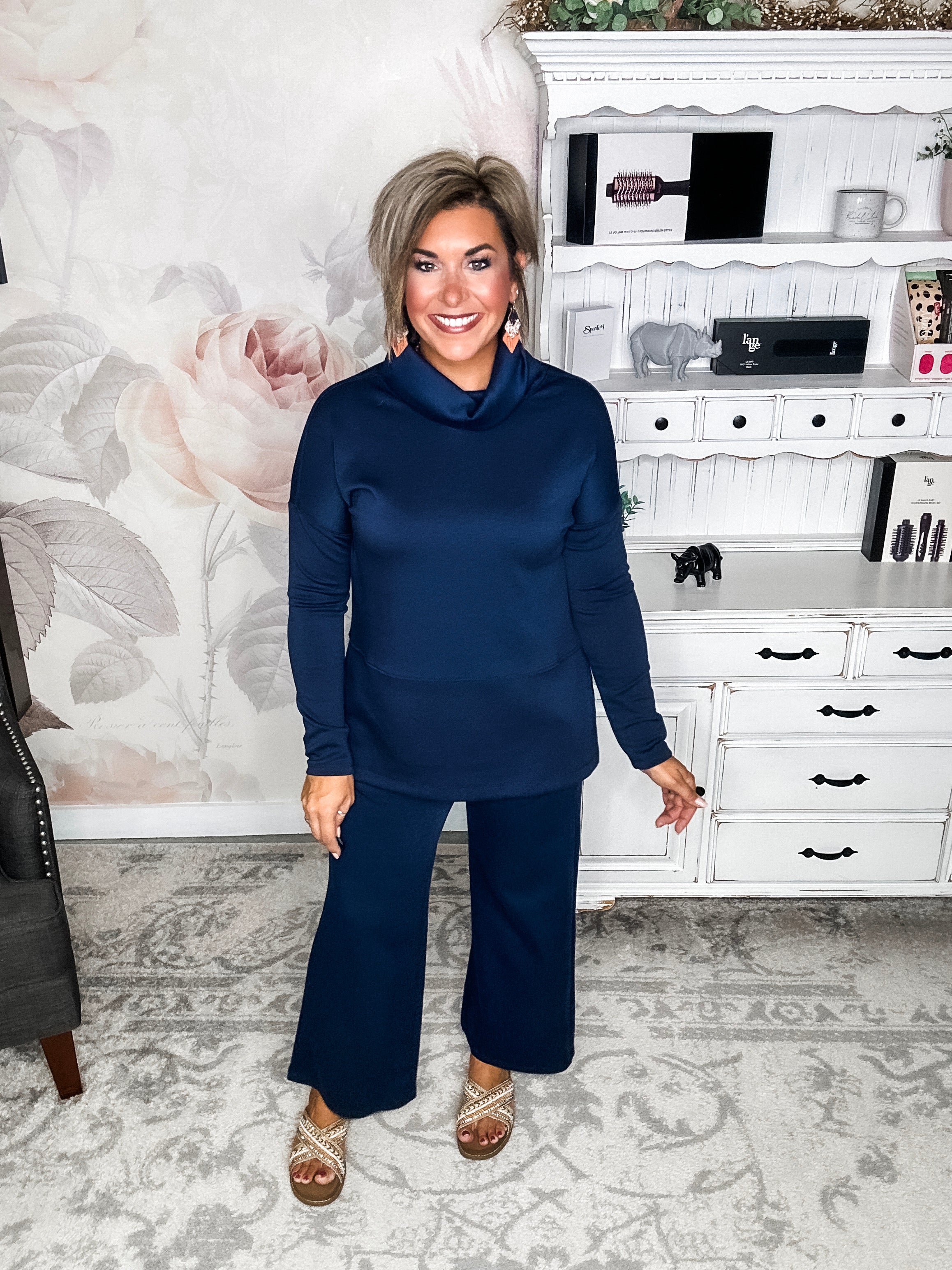 Cozy On The Weekend Cowlneck - Navy