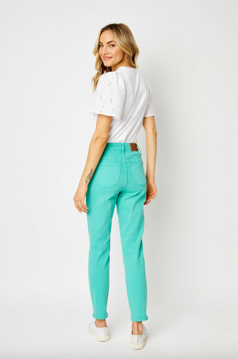 Judy Blue Garment Dyed Girlfriend Jeans - Aquamarine