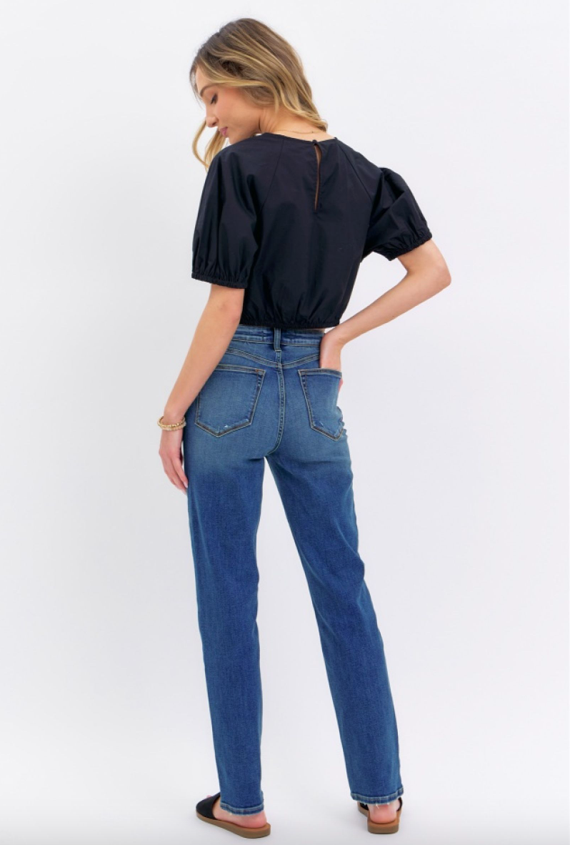 Judy Blue Lightly Distressed Girlfriend Jeans