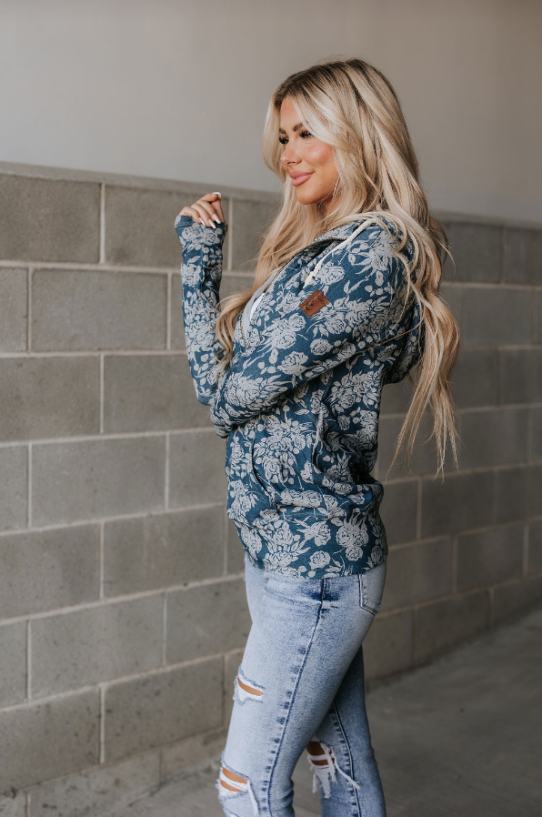 Ampersand Avenue Fullzip Sweatshirt - Twilight Blooms