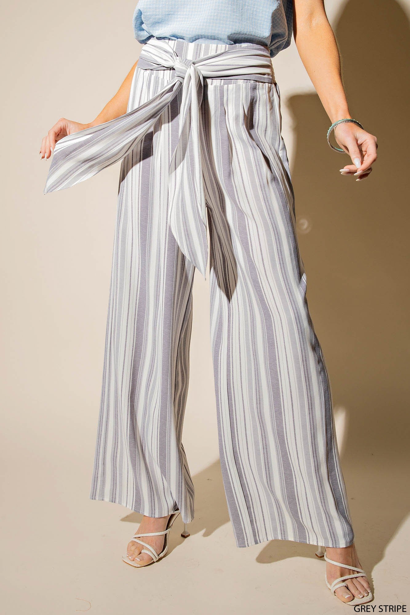 One to Remember Tie Front Pants - Grey