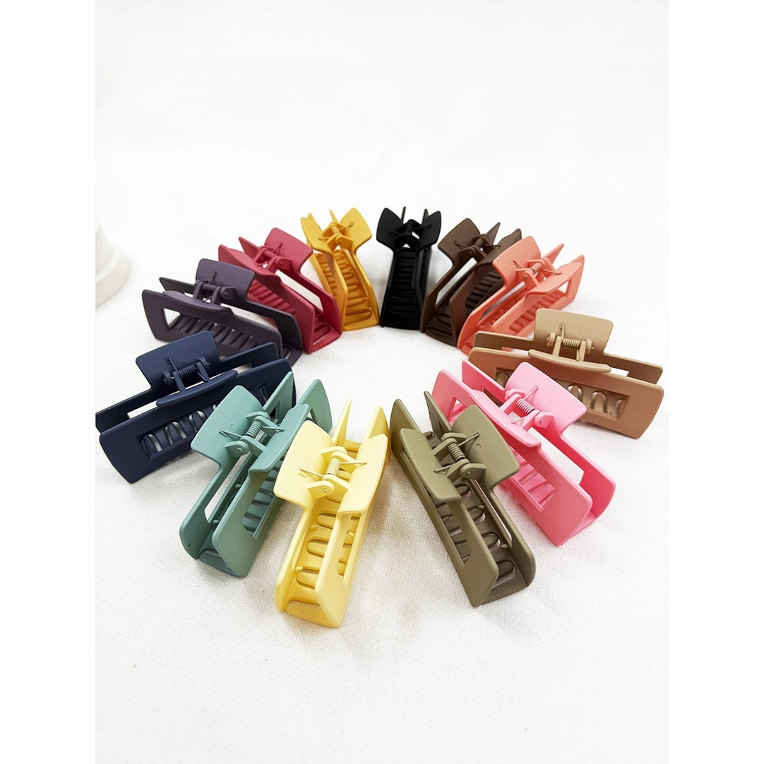 Rectangle Claw Clip - Medium