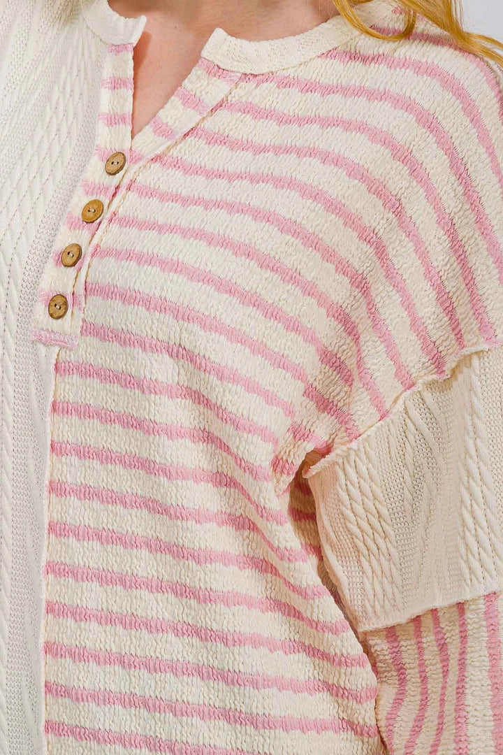 Whole World Looking At Me Pullover