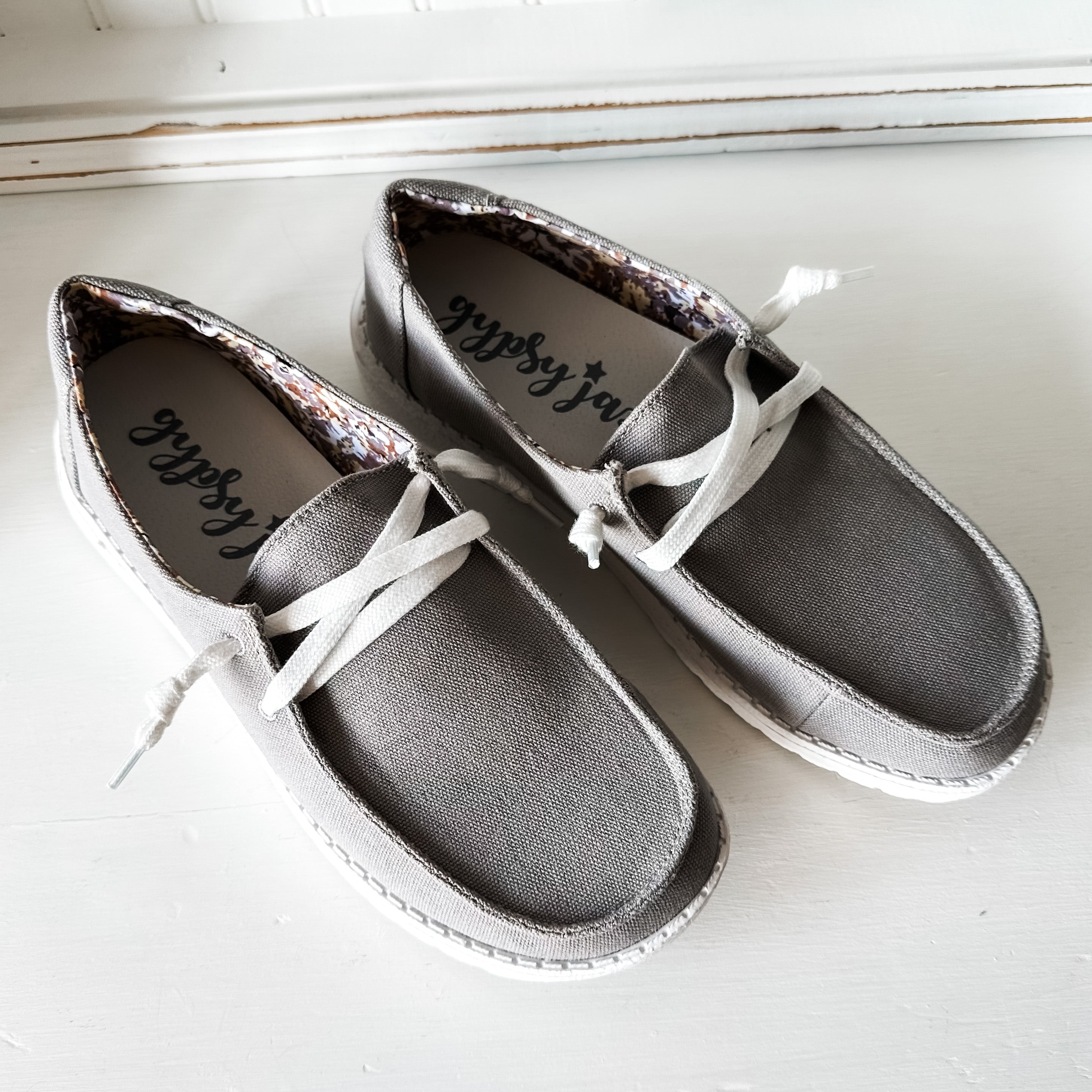 Holly Slip-on Shoe - Heavy Grey