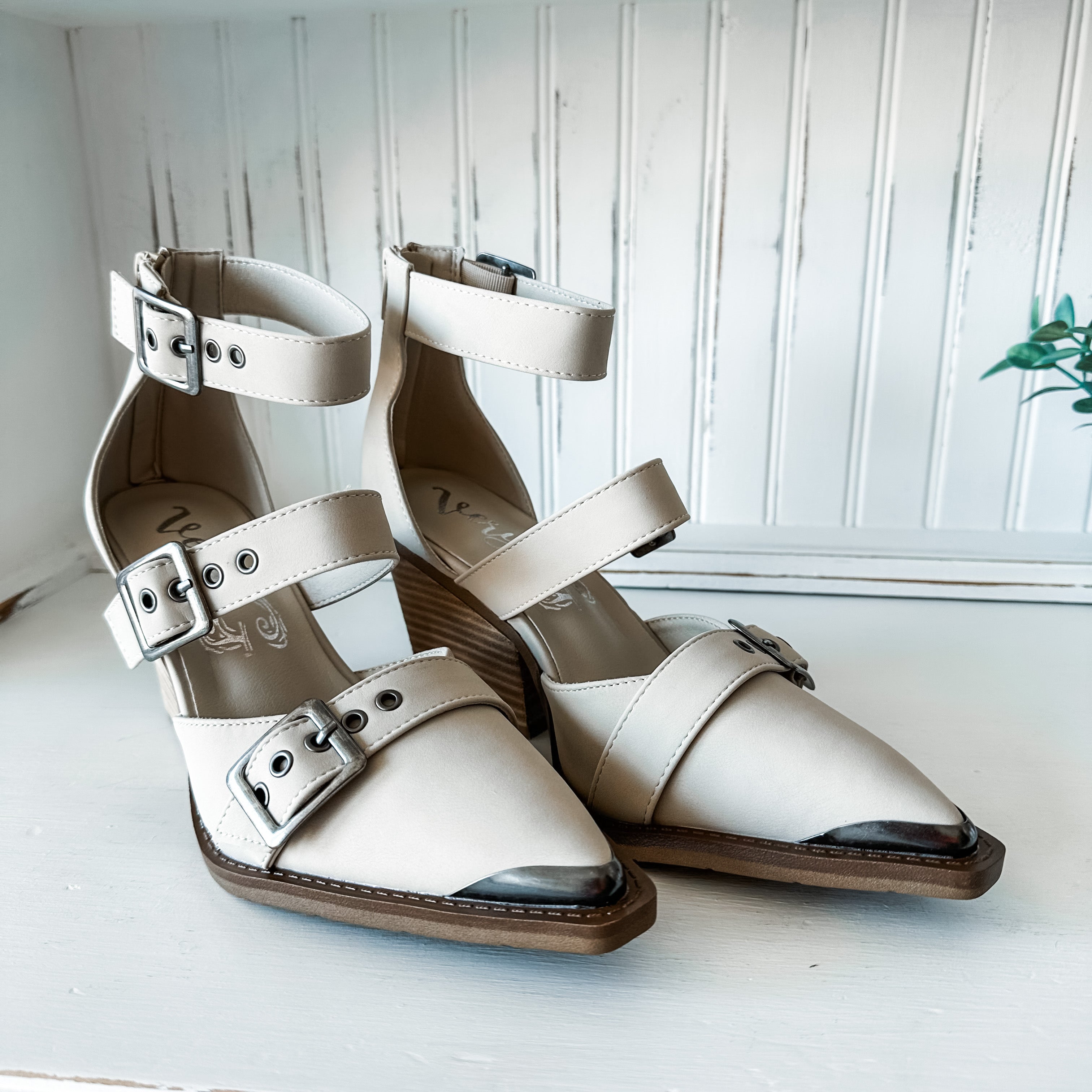 Irina Heels - Cream