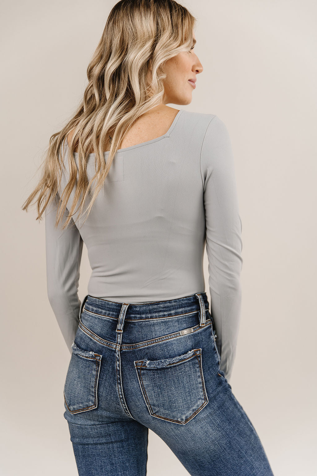 Ampersand Avenue Long Sleeve Bodysuit - Light Grey