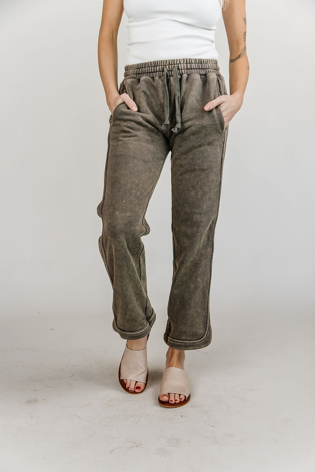 Ampersand Avenue Everyday Pant - Washed Olive