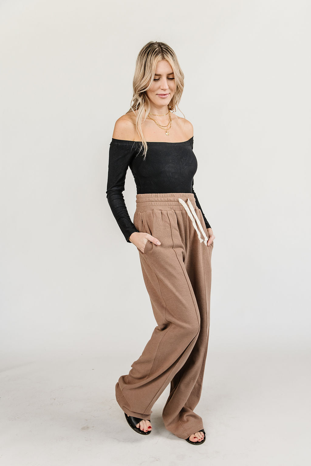 Ampersand Avenue 24/7 Pant - Mocha