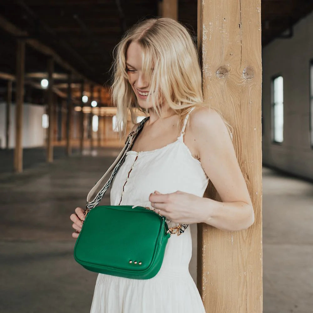 Willow Cross Body Camera Bag - Green