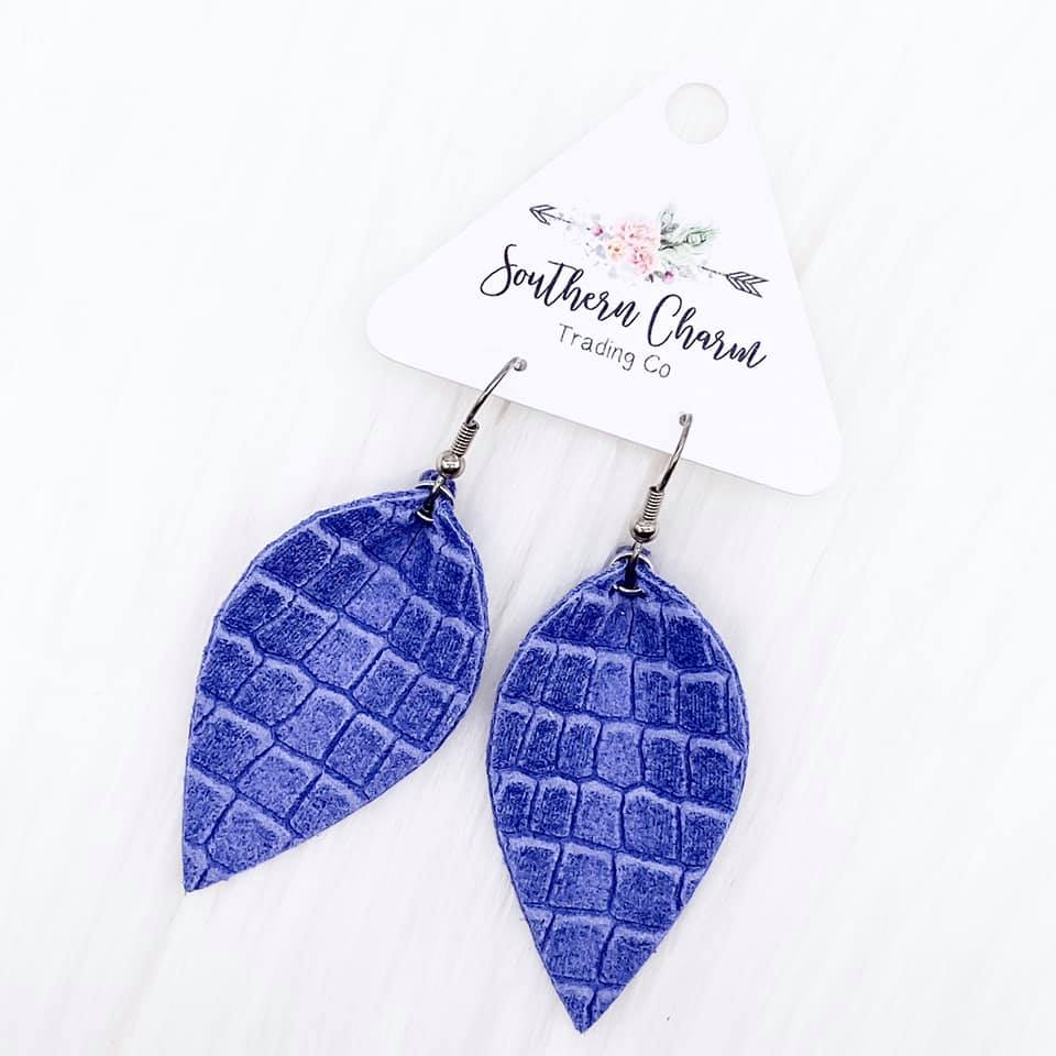 2” Periwinkle Gecko Petal Earrings