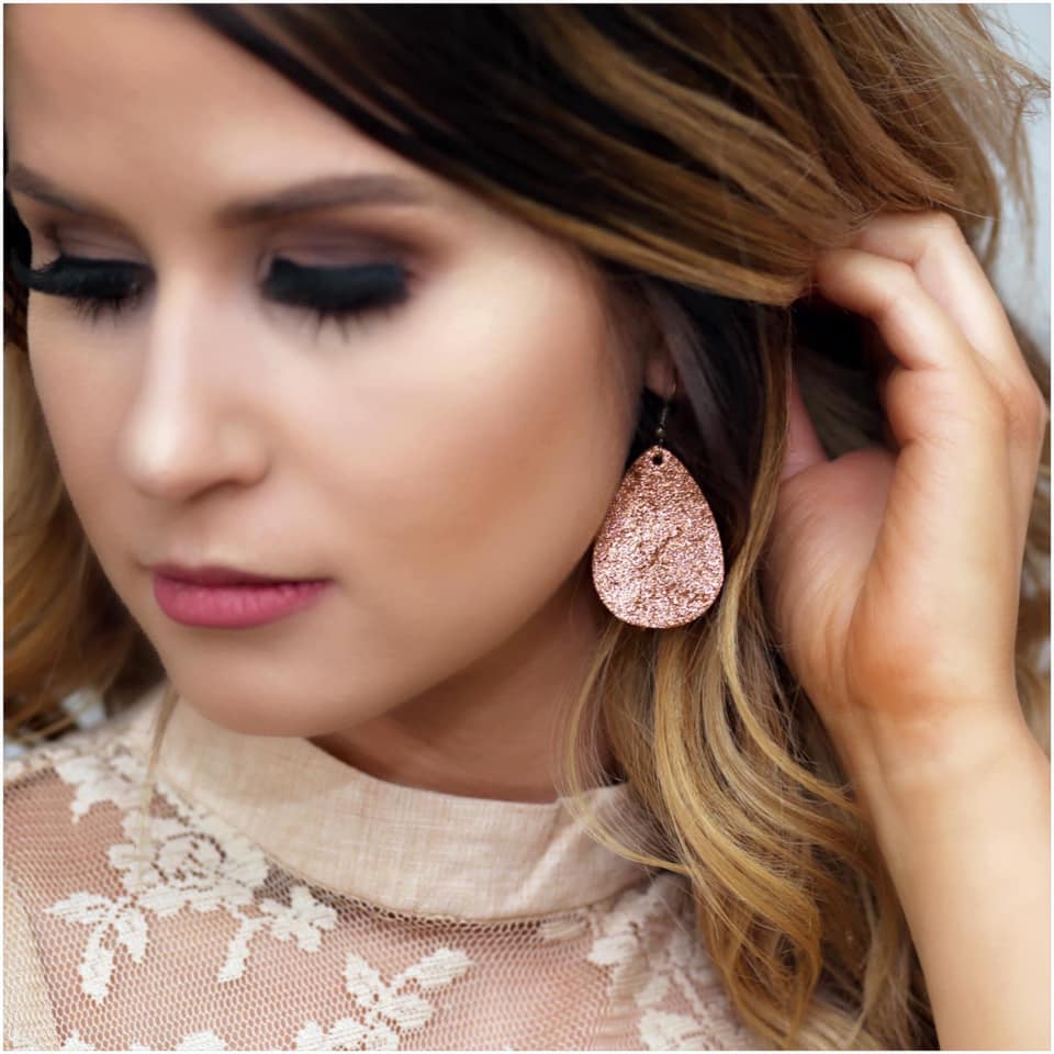 2.5" Light Bronze Vintage Crackle Teardrop Itty Bitty Earrings