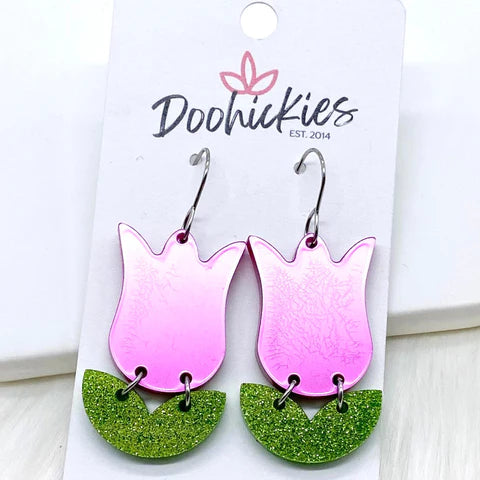 1.5" Tulip Acrylic Earrings - Metallic Fuchsia