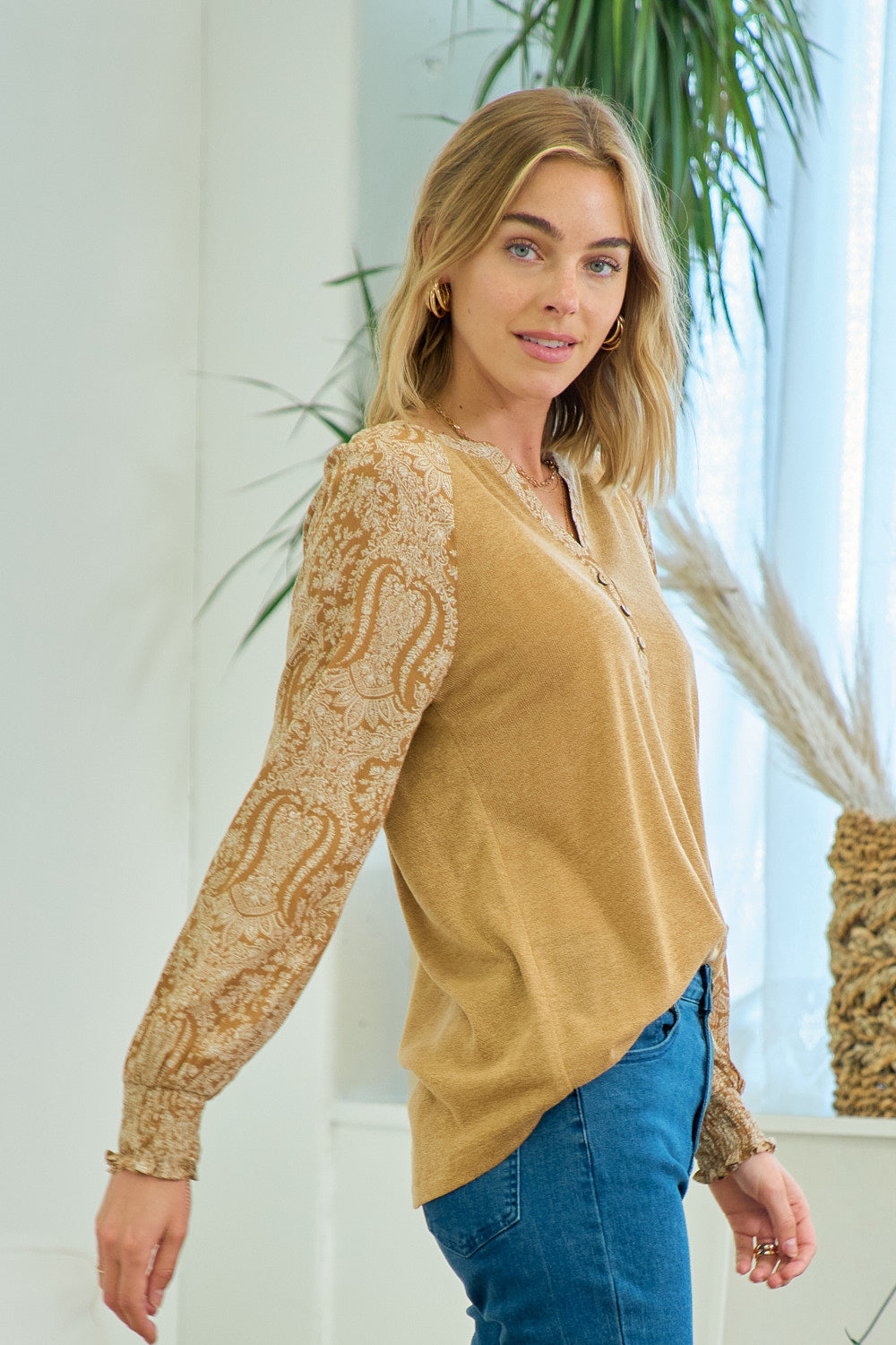 Still Have Time Raglan Top - Sand