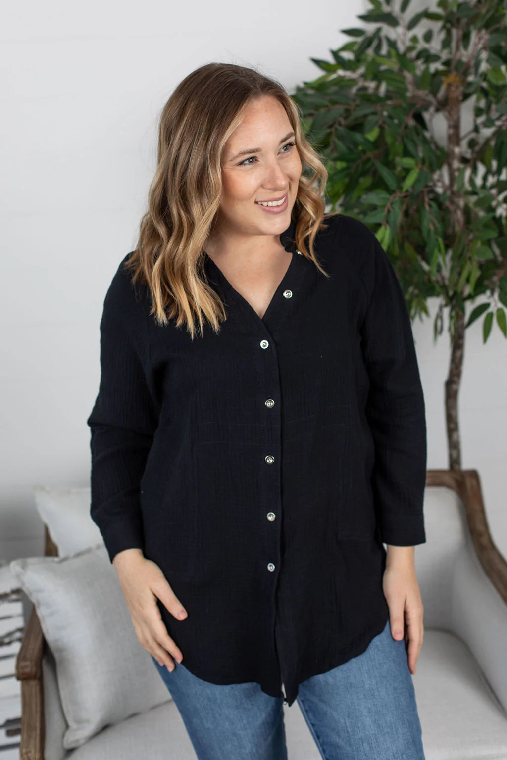 Simple Pleasures Button Down - Black