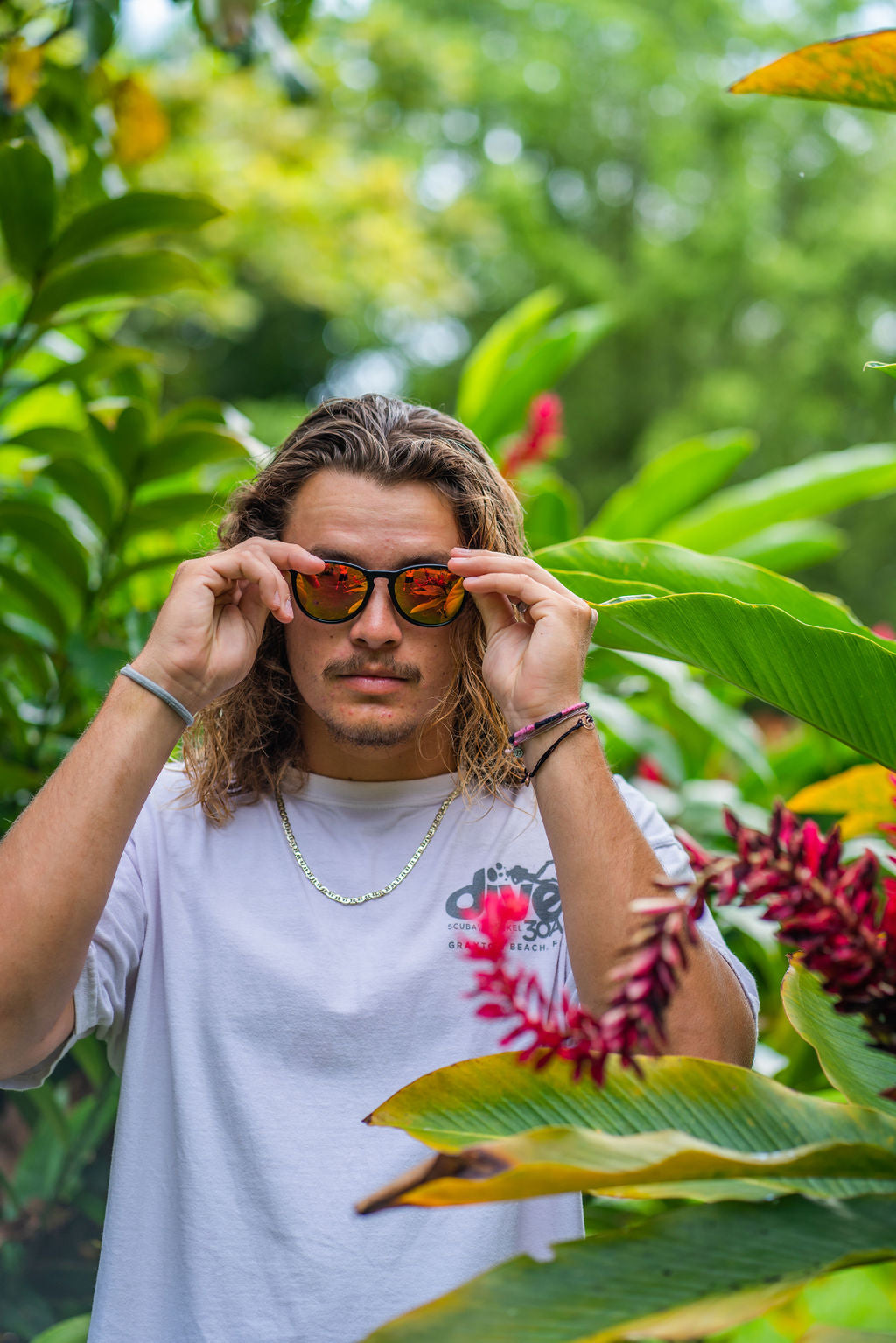 FarOut Sunglasses - Black Polarized Rounders Pink Lens