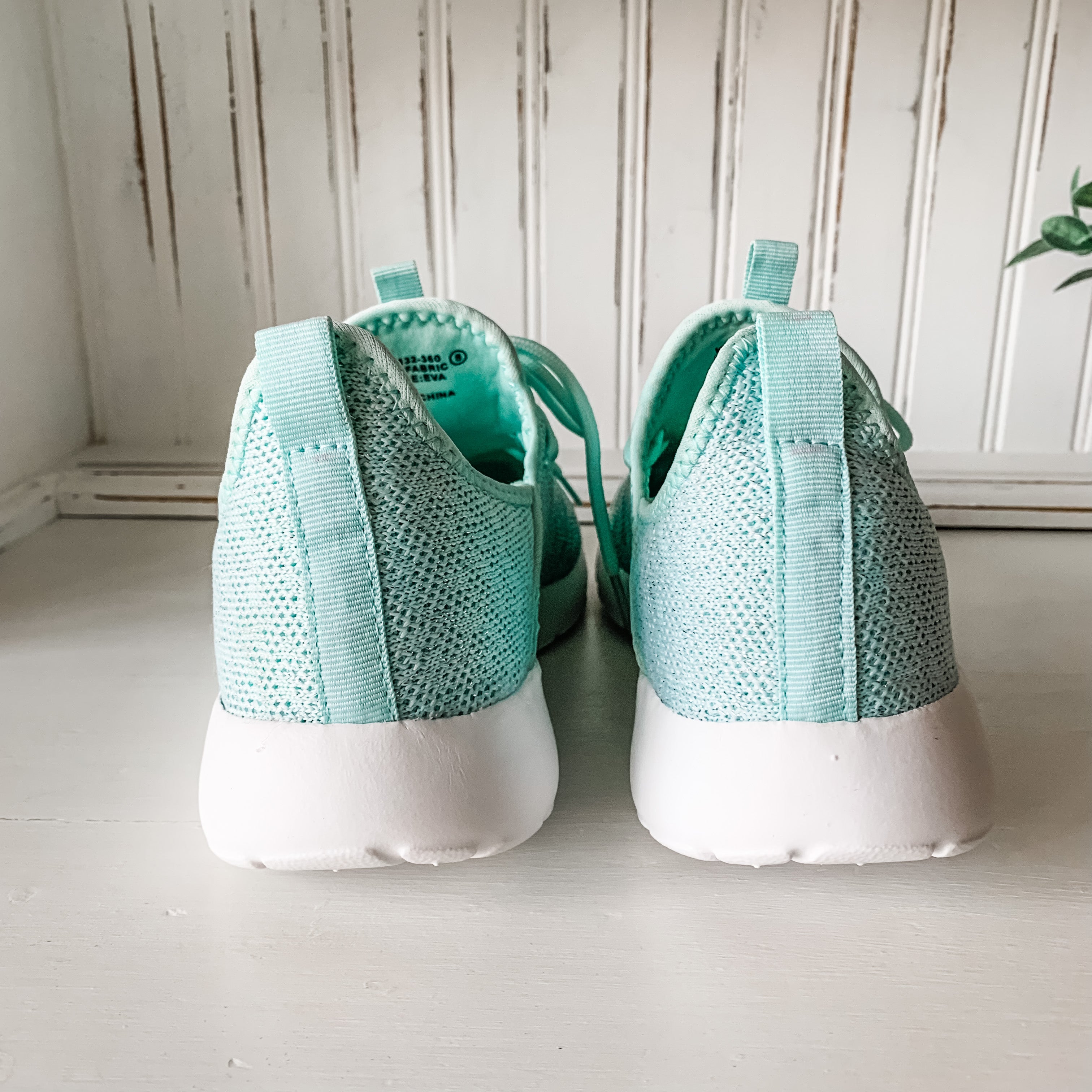 Liliana Sneaker - Mint