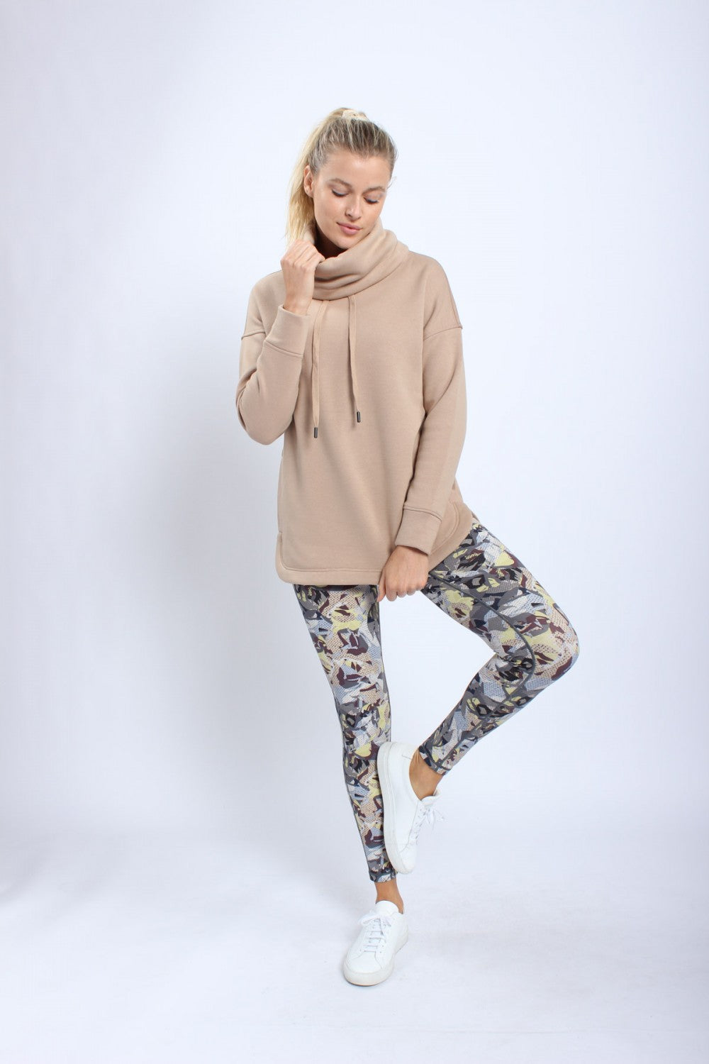 Run With You High Neck Pullover