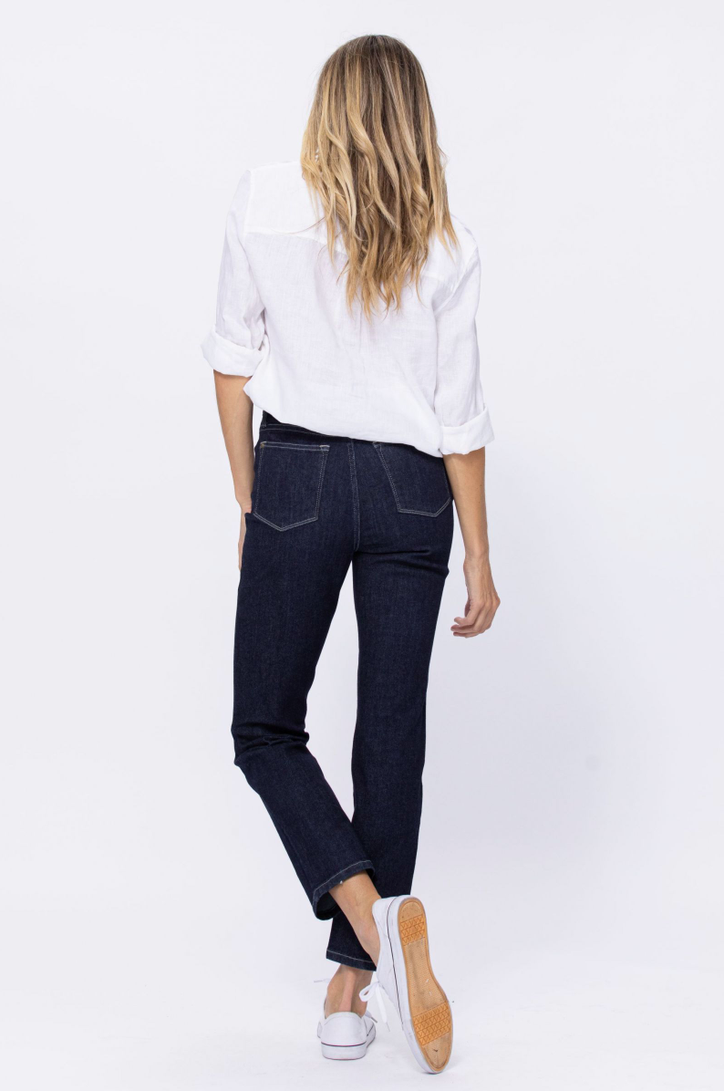Judy Blue Rinse Wash Mom Jeans - Dark Wash