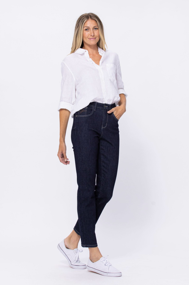 Judy Blue Rinse Wash Mom Jeans - Dark Wash