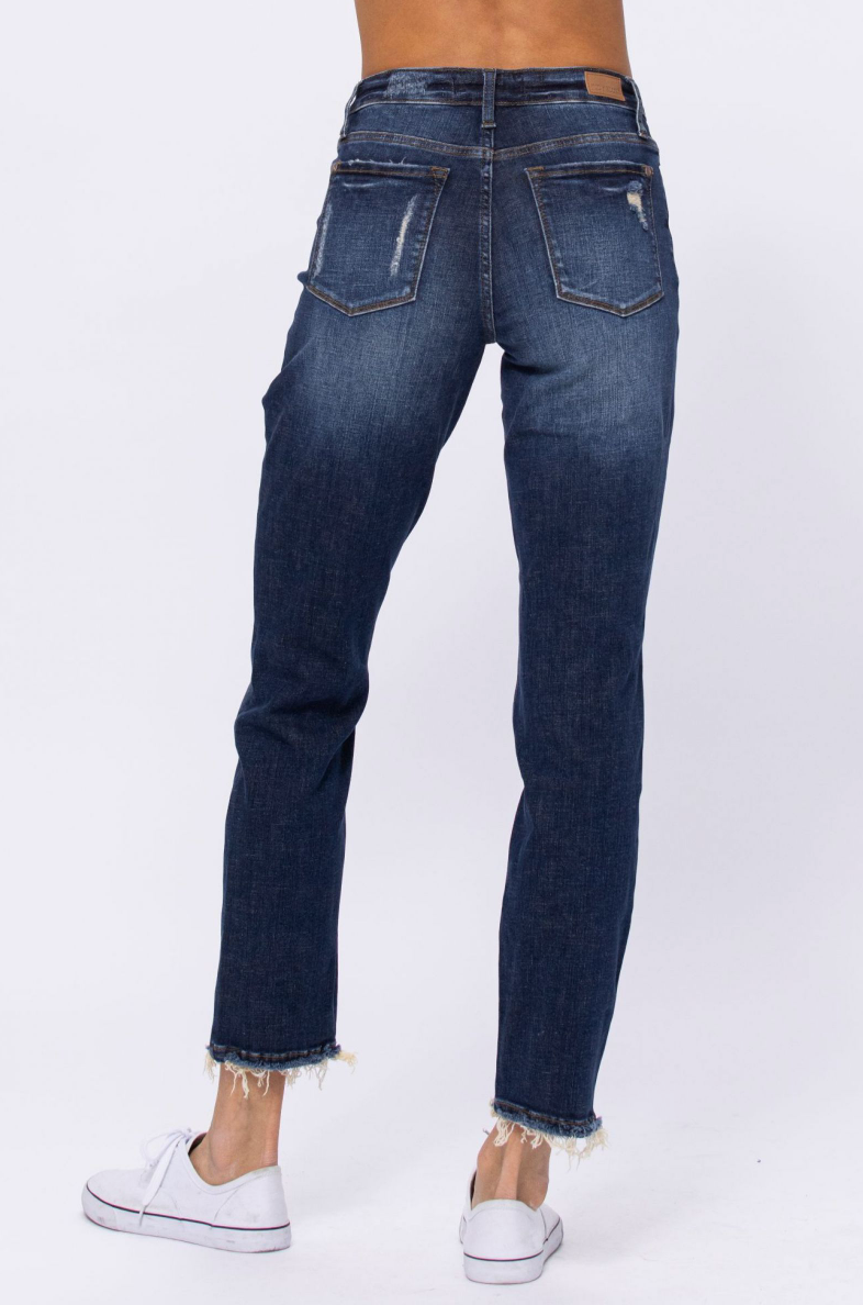Judy Blue Mid-Rise Destroyed Boyfriend Jeans