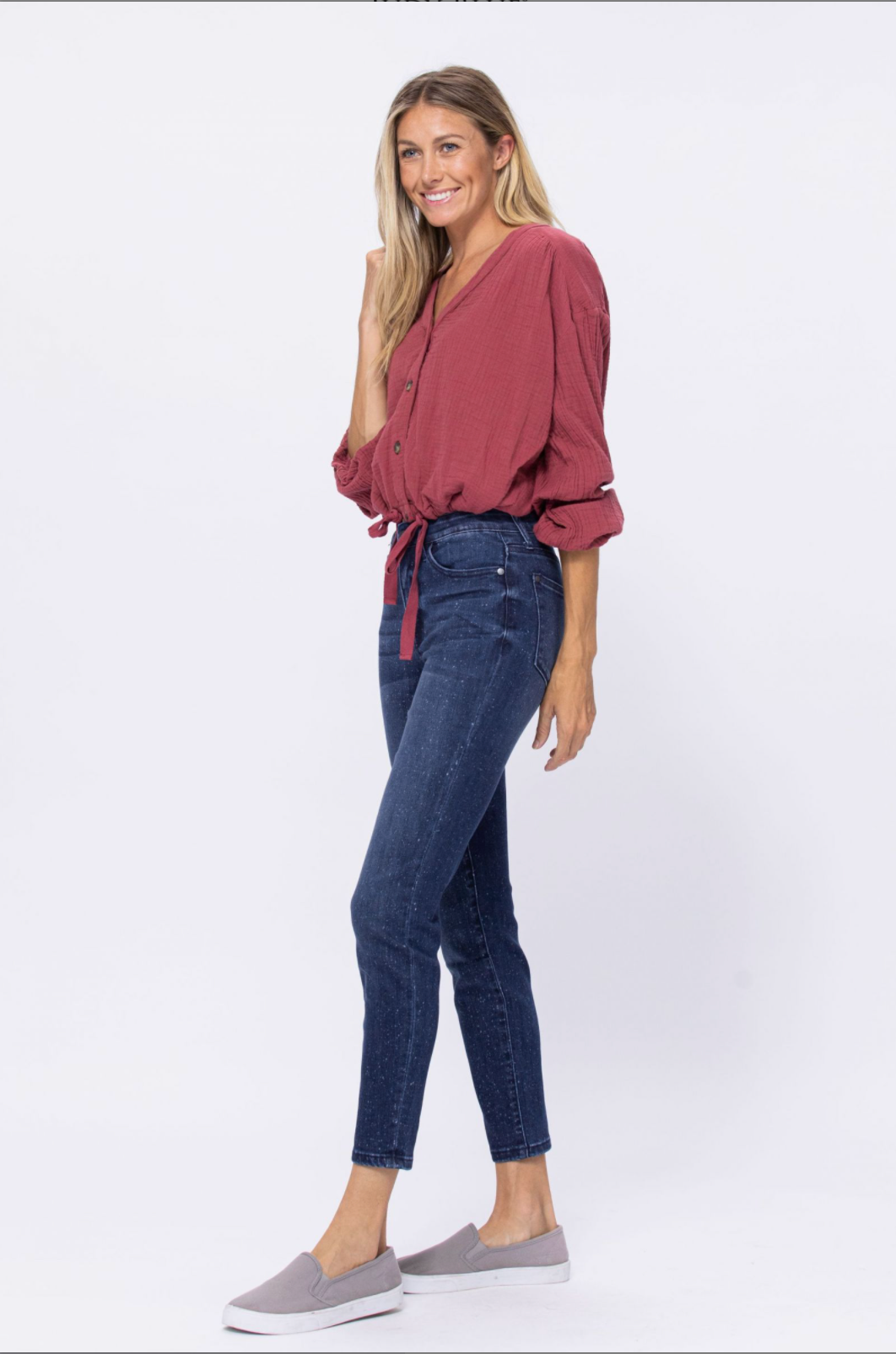 Judy Blue Mineral Wash Relaxed Fit Jeans