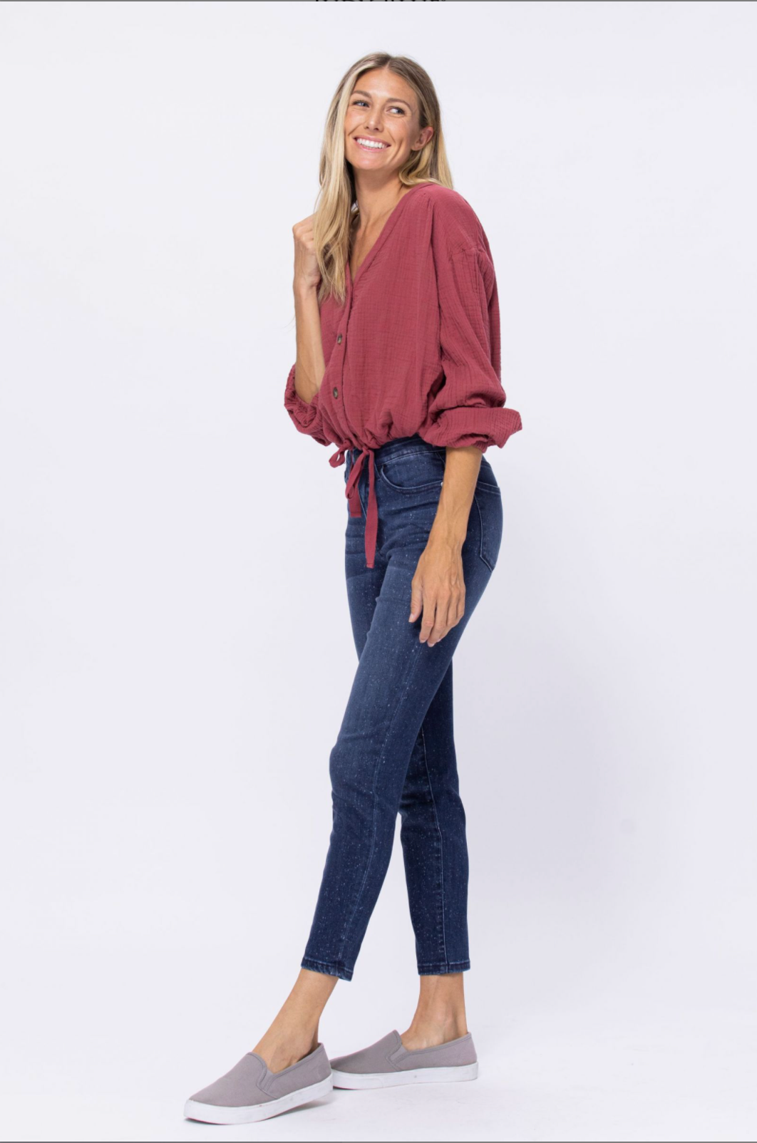 Judy Blue Mineral Wash Relaxed Fit Jeans