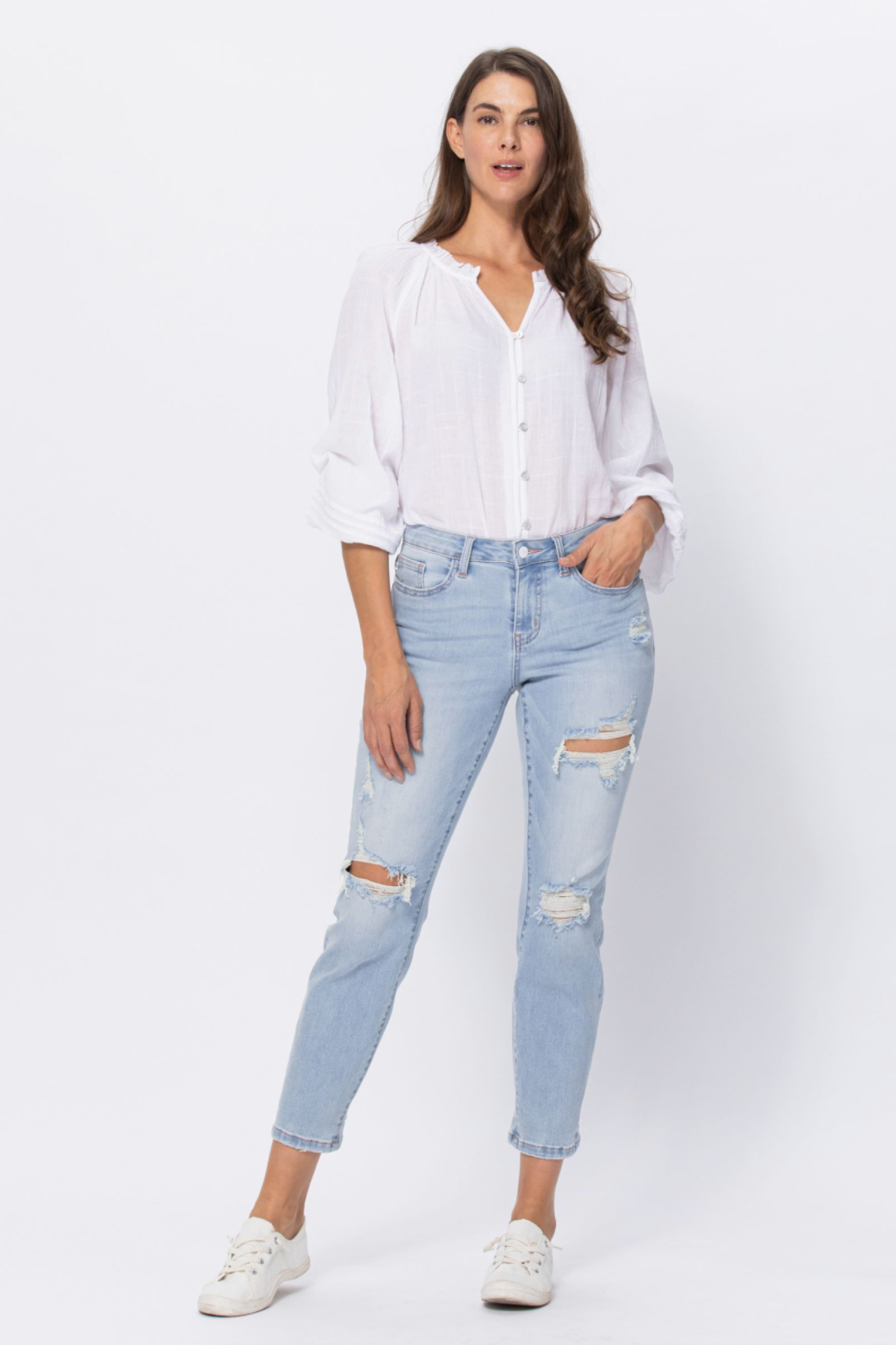 Judy Blue Super Light Destroyed Boyfriend Jeans