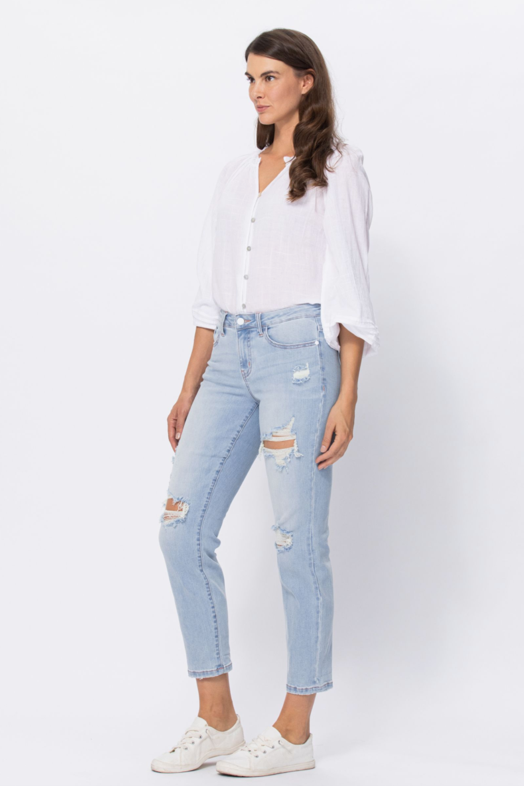 Judy Blue Super Light Destroyed Boyfriend Jeans
