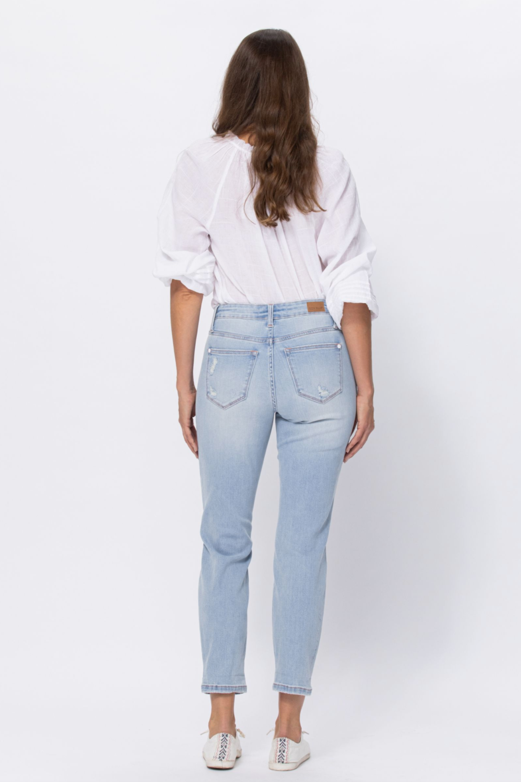 Judy Blue Super Light Destroyed Boyfriend Jeans