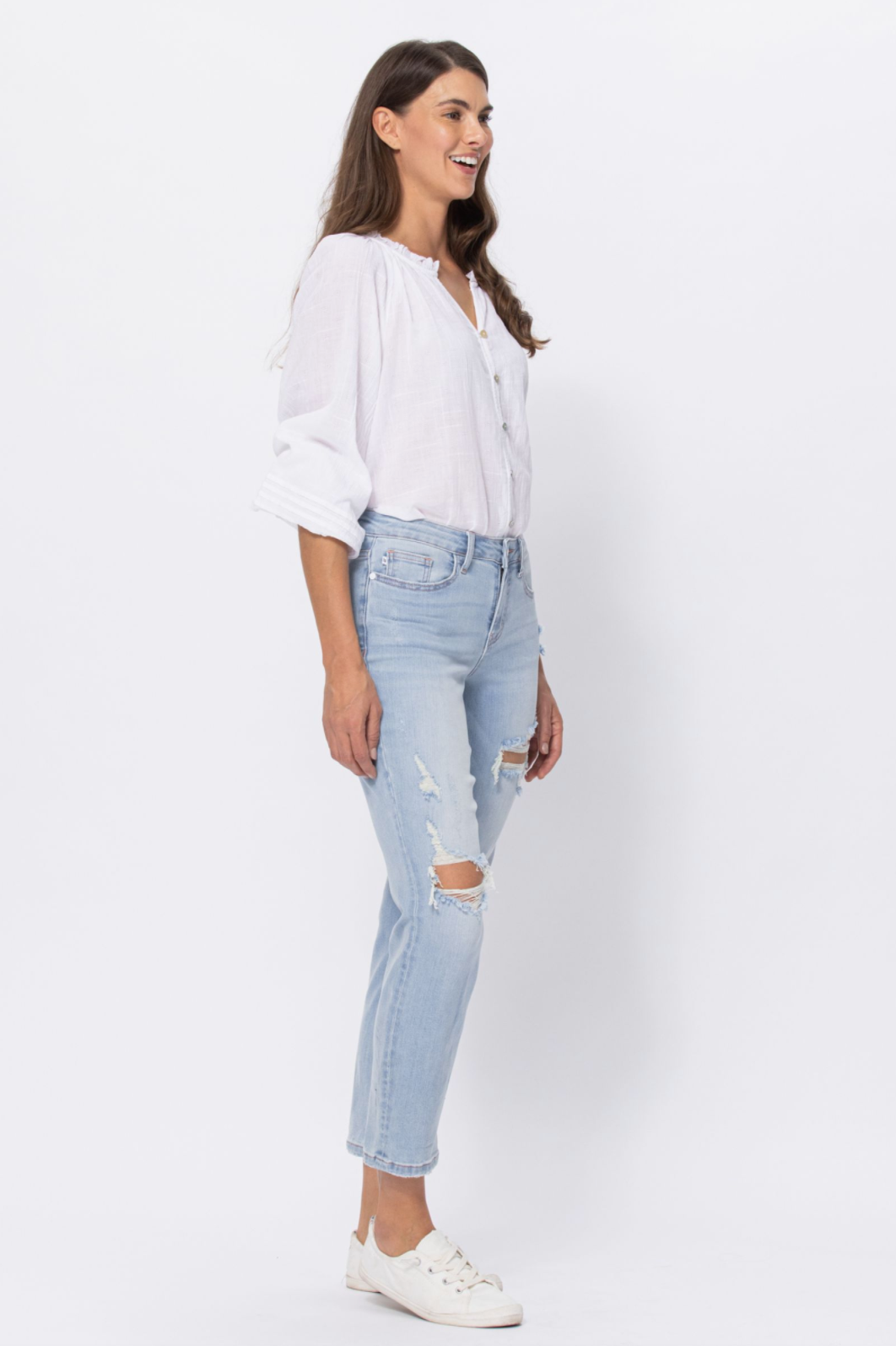Judy Blue Super Light Destroyed Boyfriend Jeans