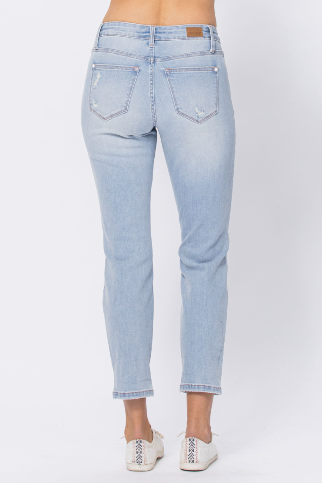 Judy Blue Super Light Destroyed Boyfriend Jeans