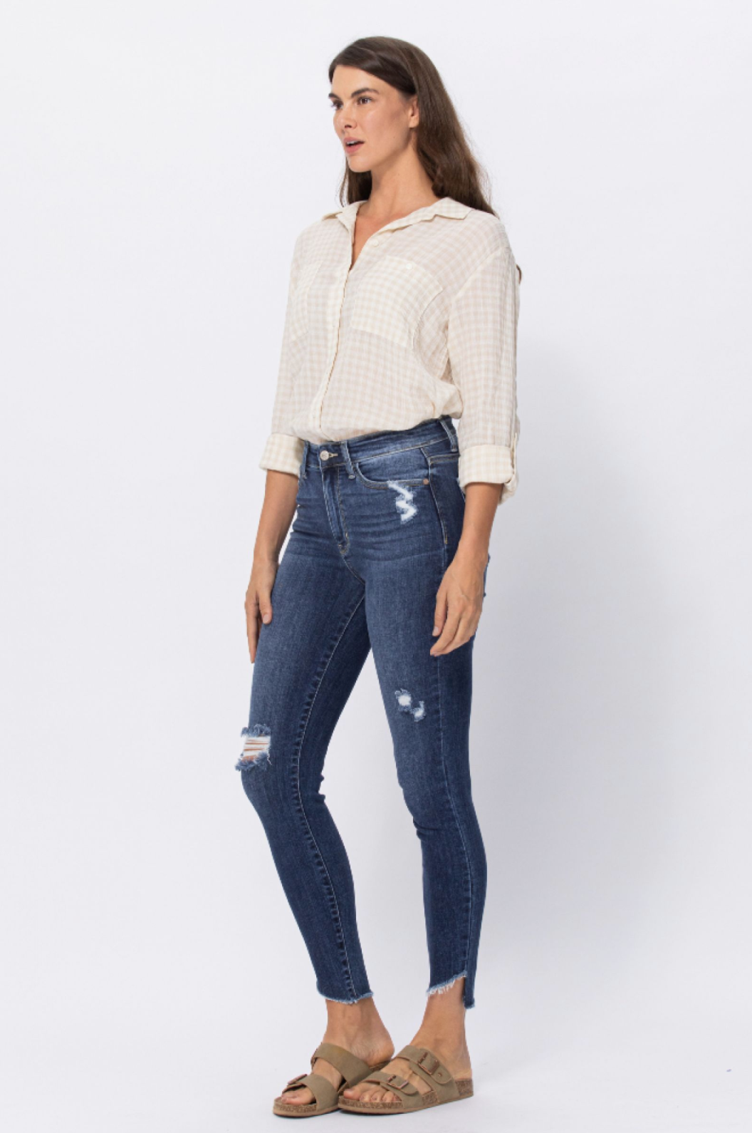 Judy Blue Slanted Fray Hem Skinnies