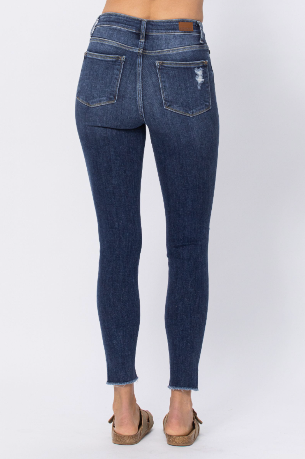 Judy Blue Slanted Fray Hem Skinnies