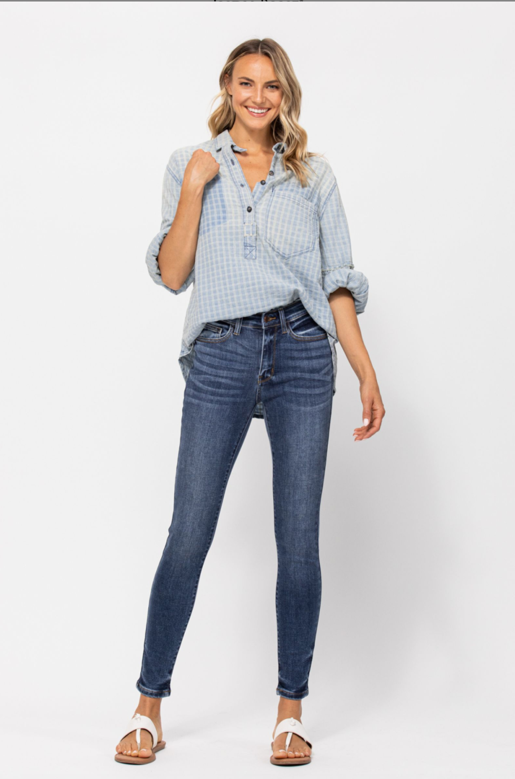 Judy Blue Handsand Skinny Fit Jeans - Medium Wash
