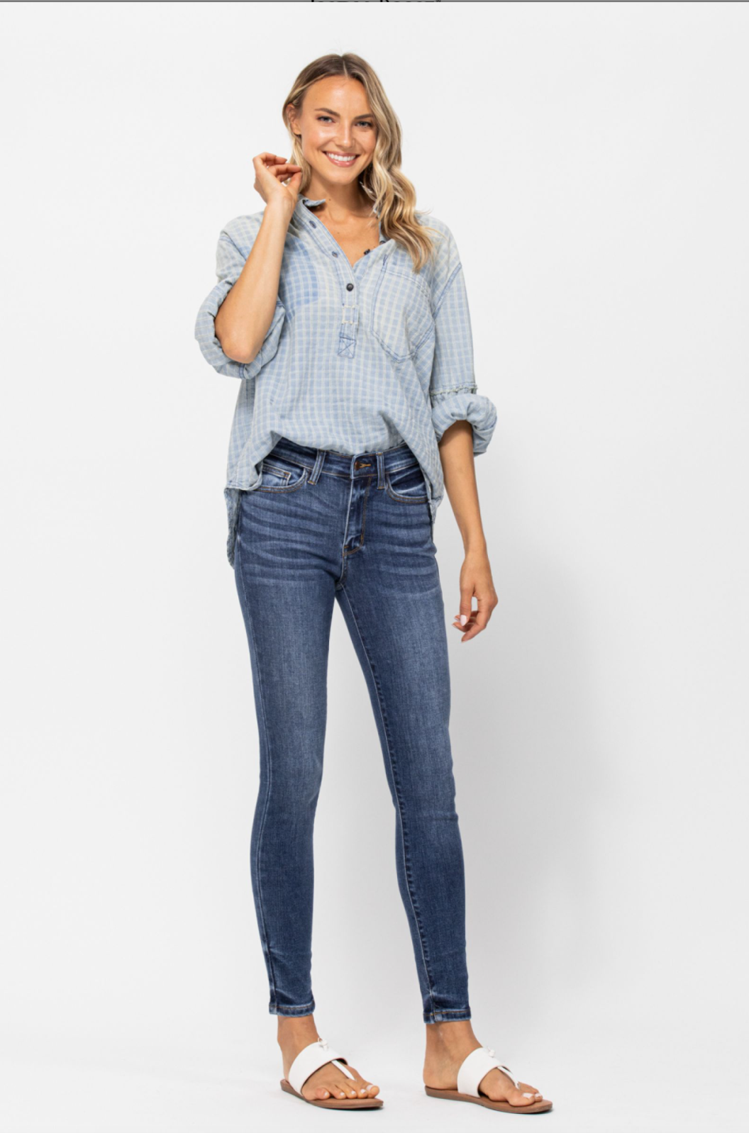 Judy Blue Handsand Skinny Fit Jeans - Medium Wash