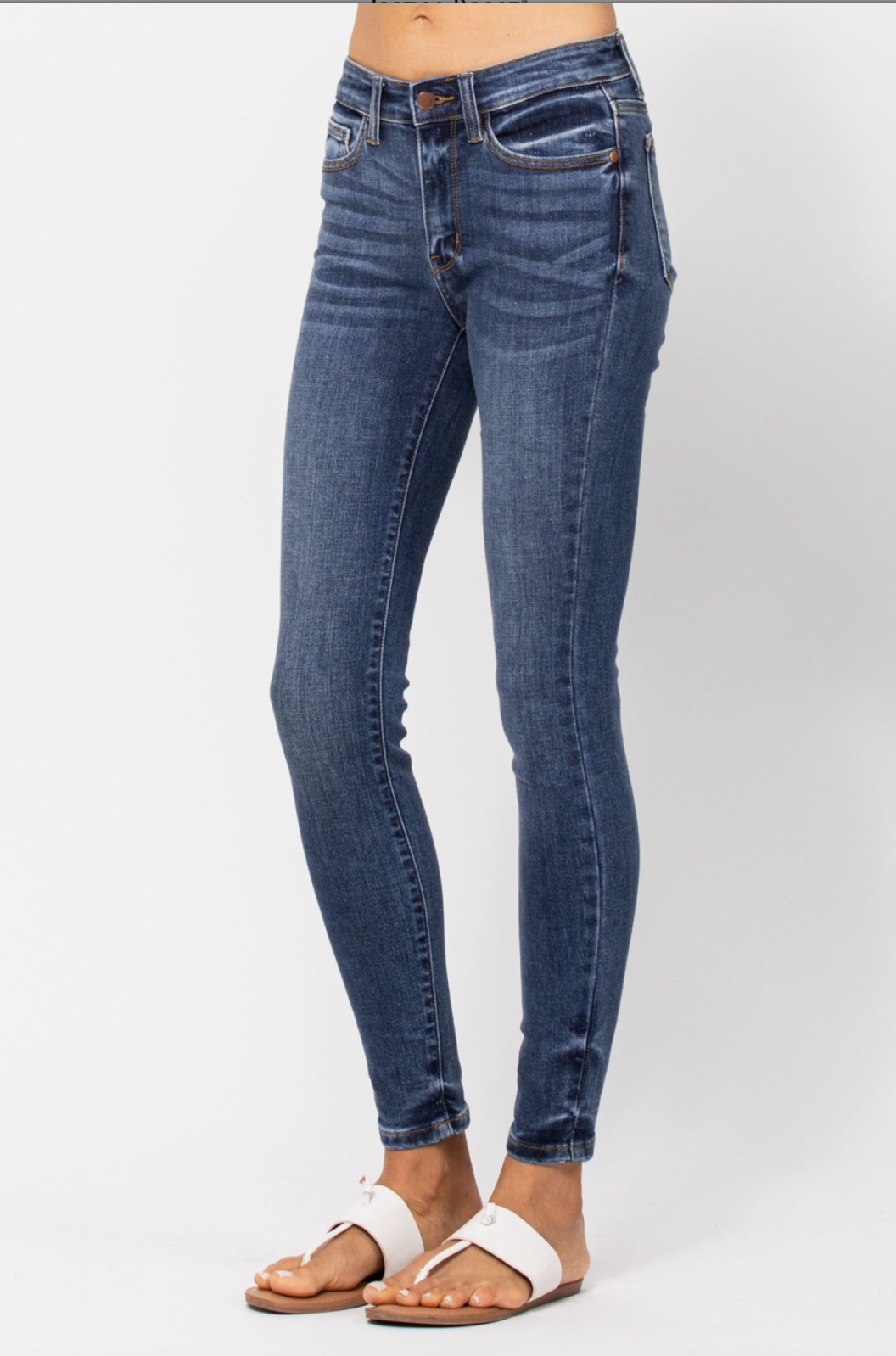 Judy Blue Handsand Skinny Fit Jeans - Medium Wash
