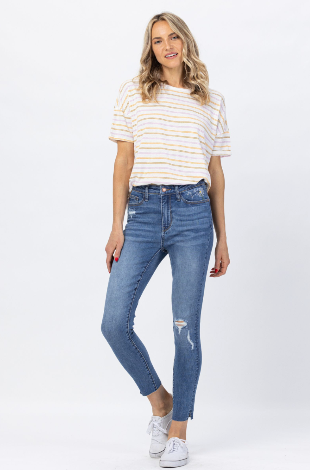 Judy Blue Dandelion Embroidered Skinny Jeans