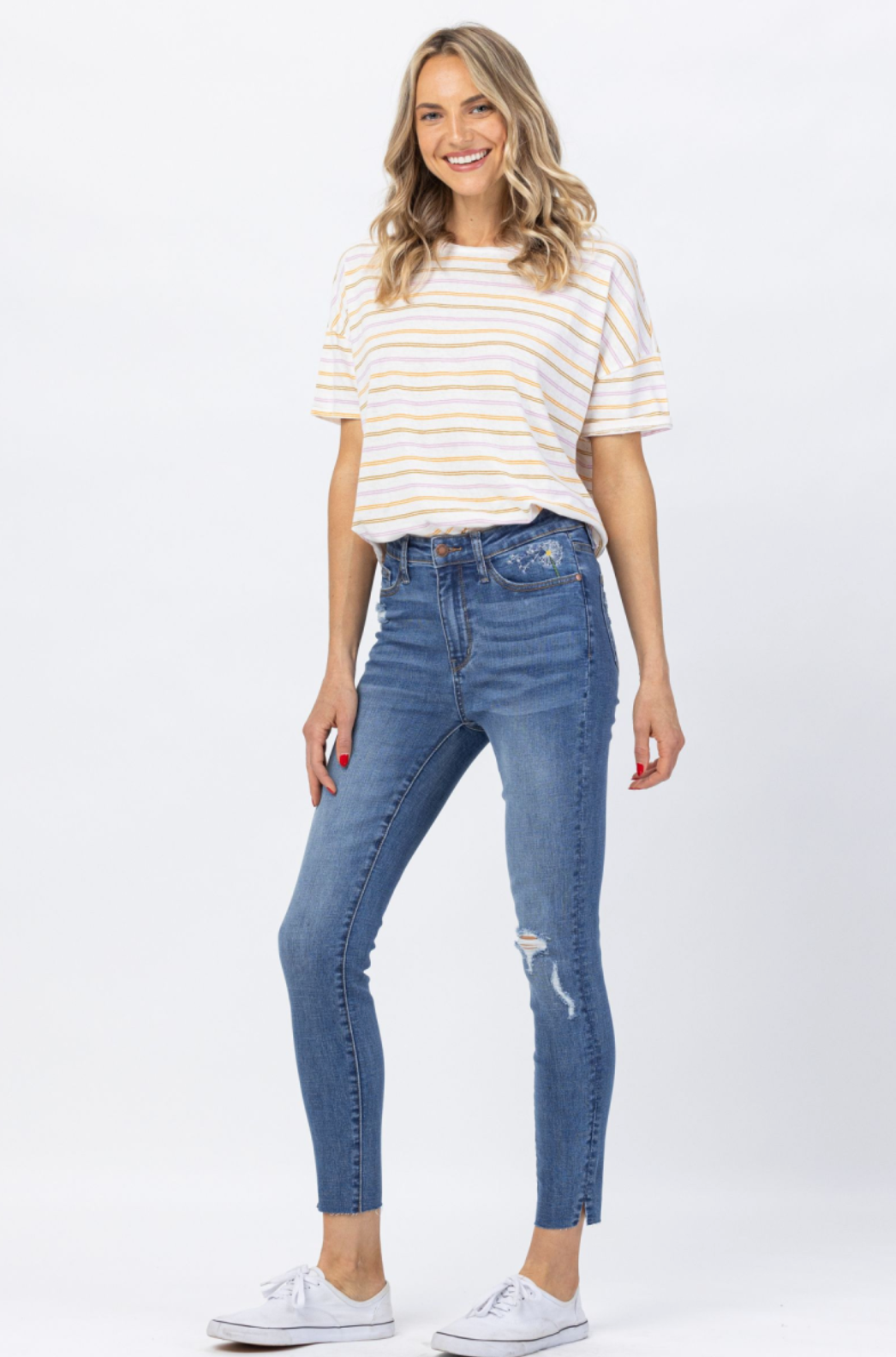 Judy Blue Dandelion Embroidered Skinny Jeans