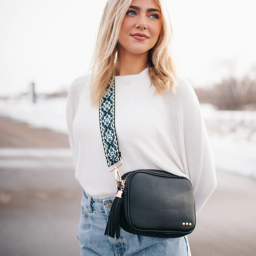Camera bag style crossbody Clearance
