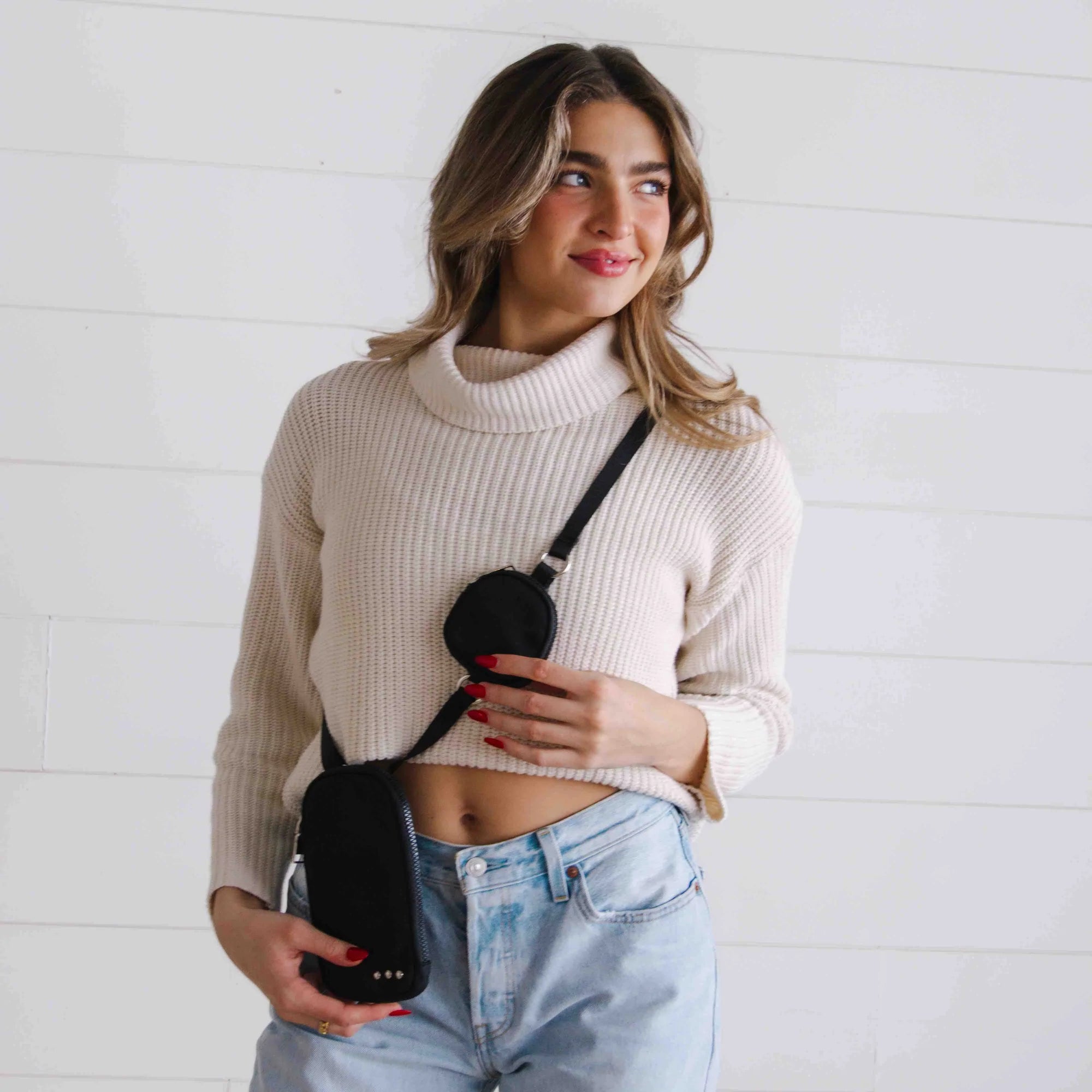 Nessa Nylon Crossbody Phone Bag - Black