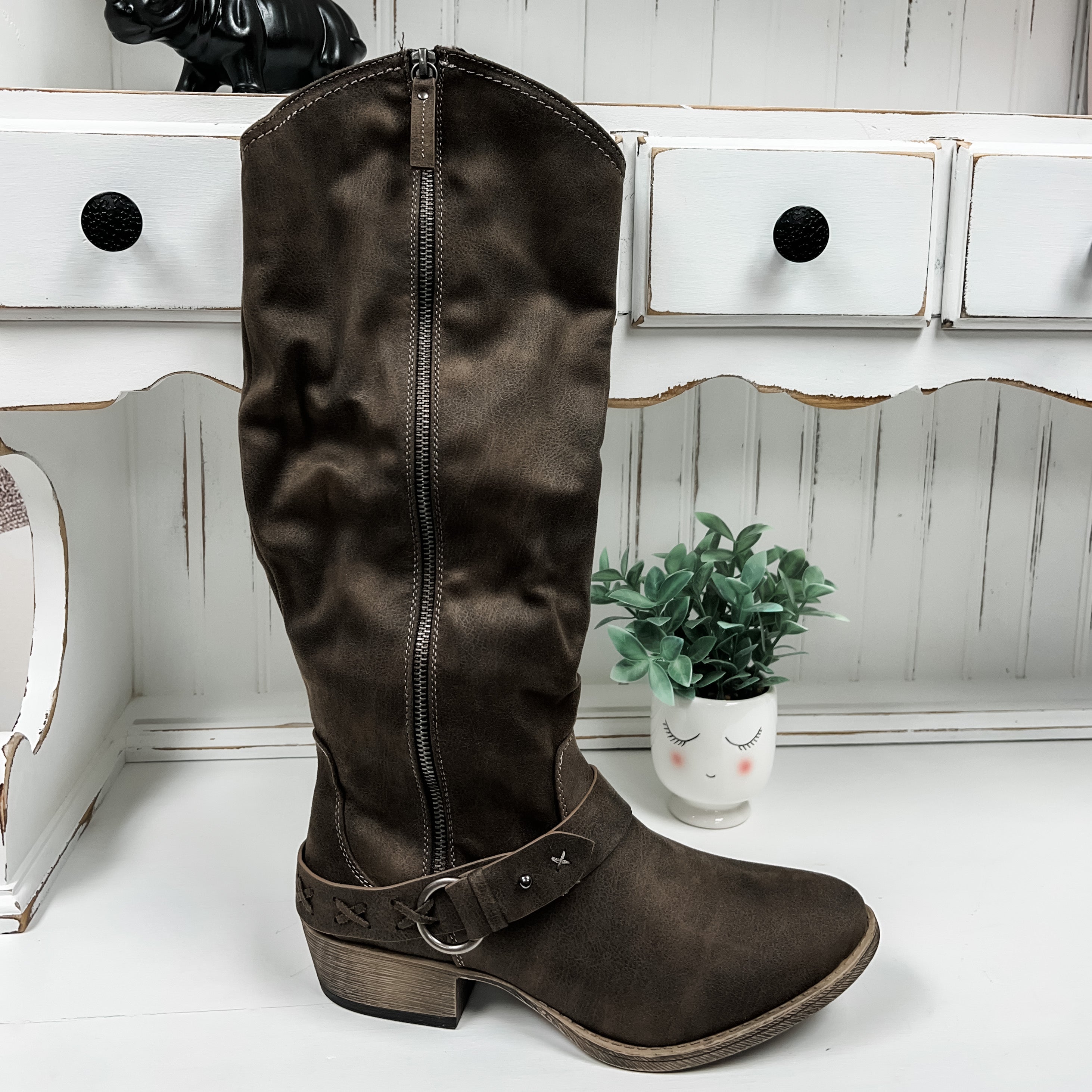 Merlot Boot - Dark Taupe