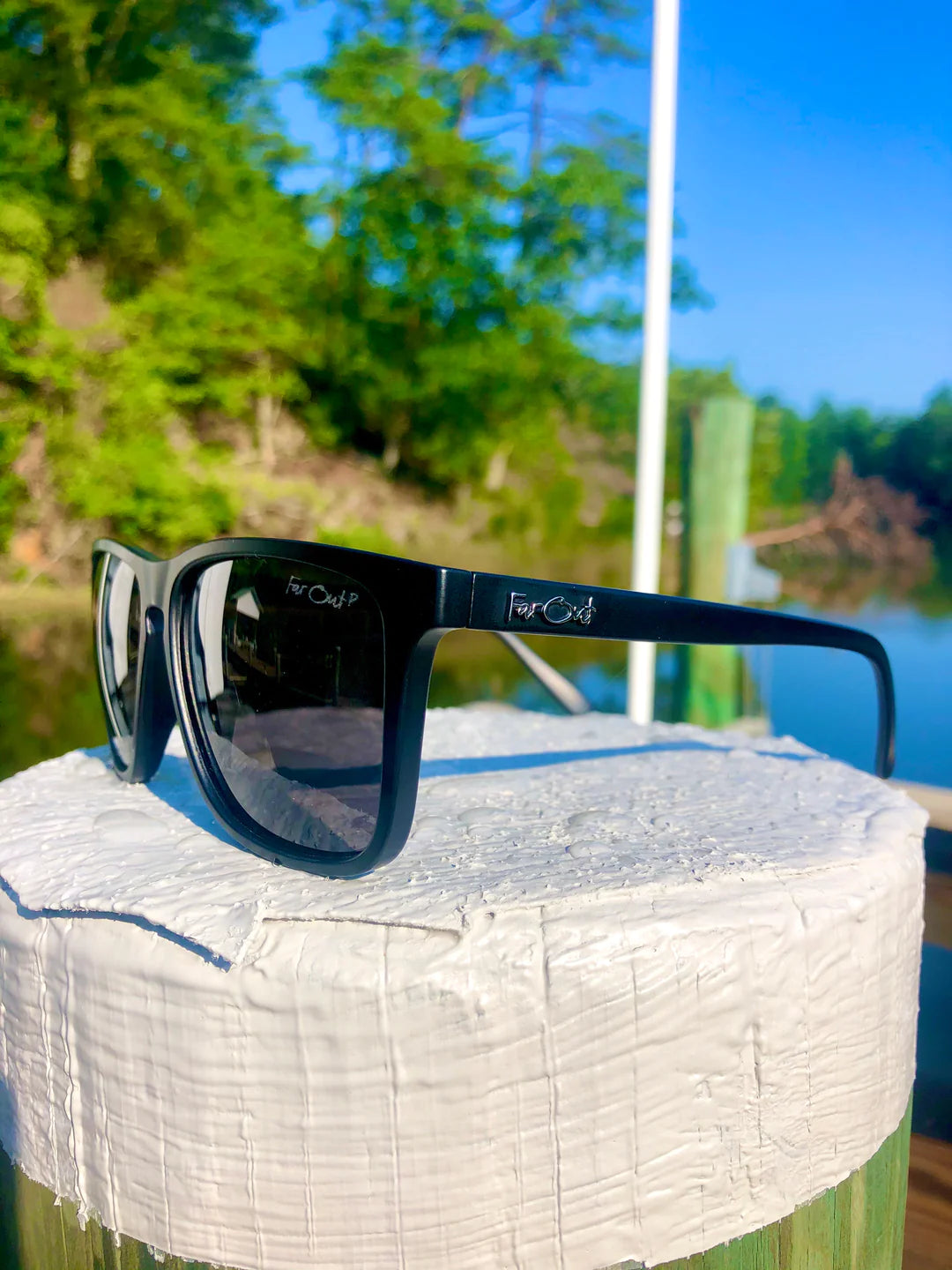 FarOut Sunglasses Polarized Black Flatliners