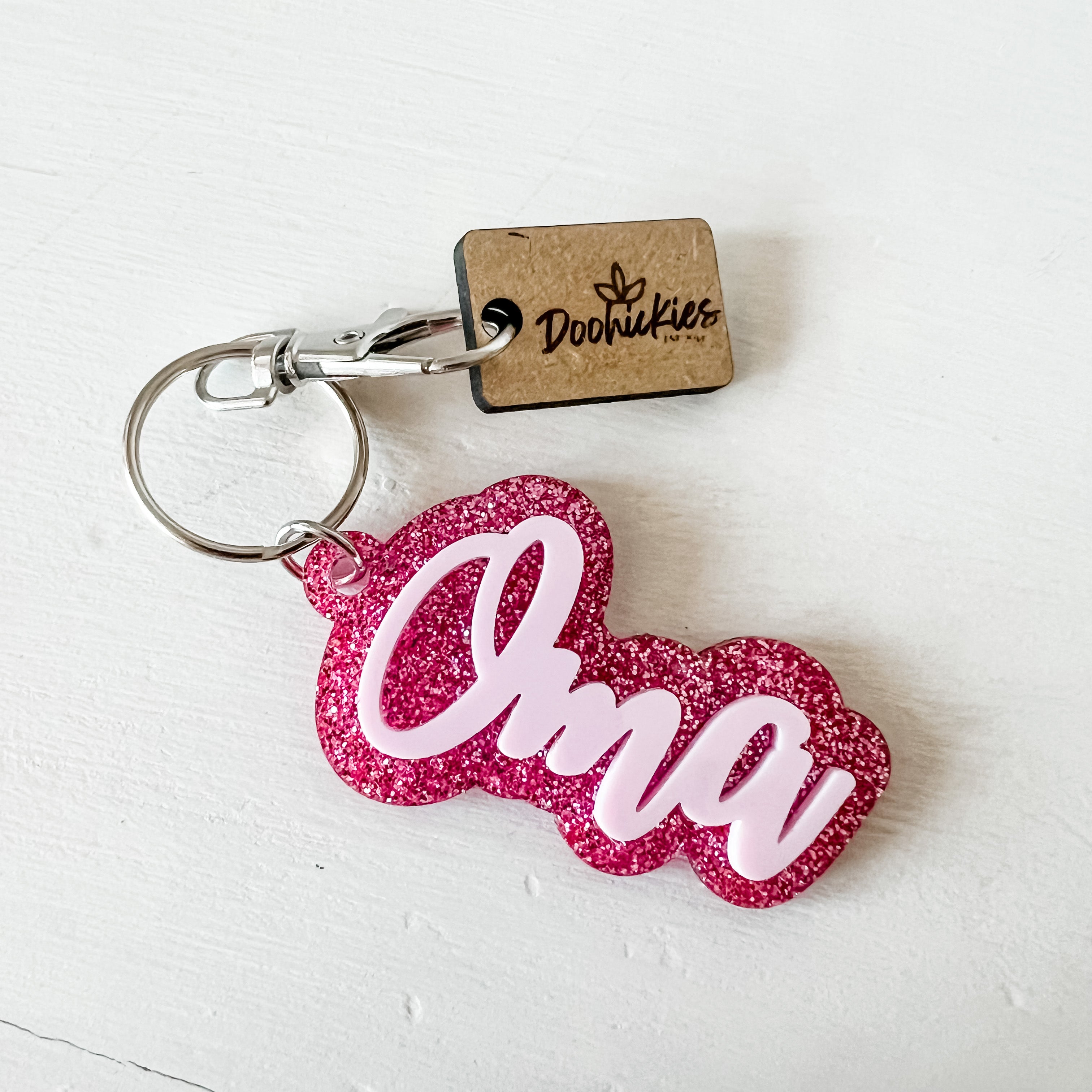 "Oma" keychain