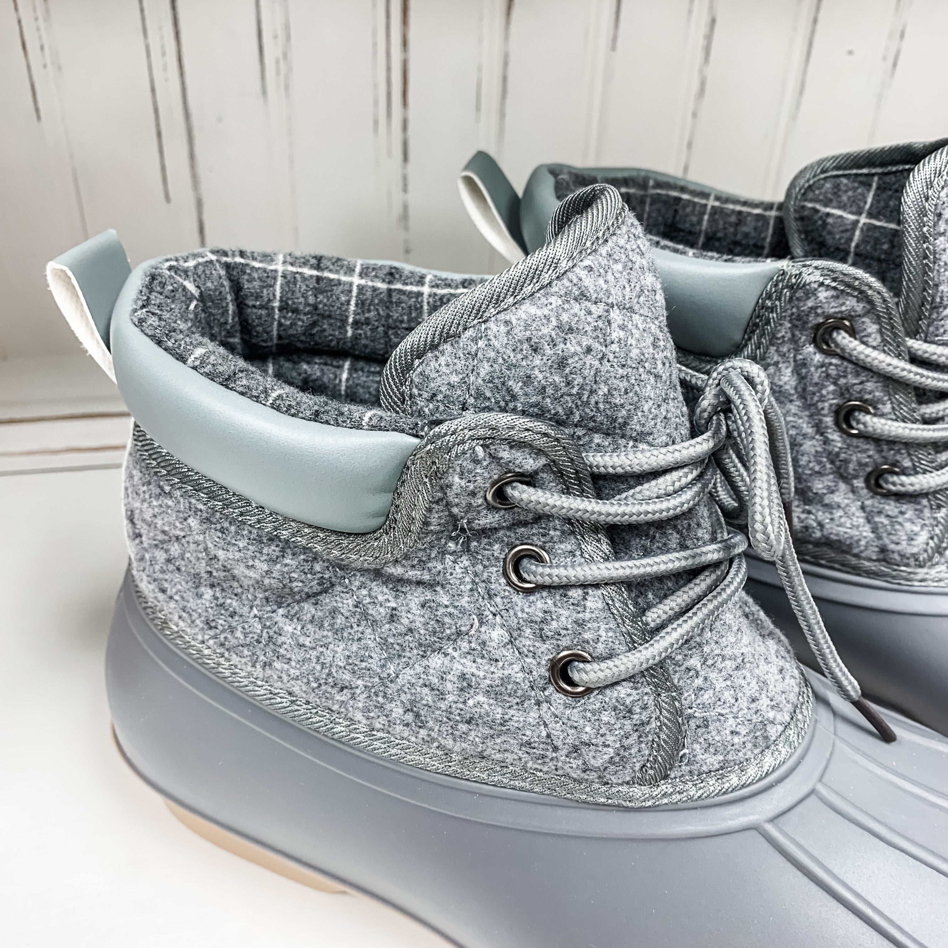 Quack Duck Boot - Grey