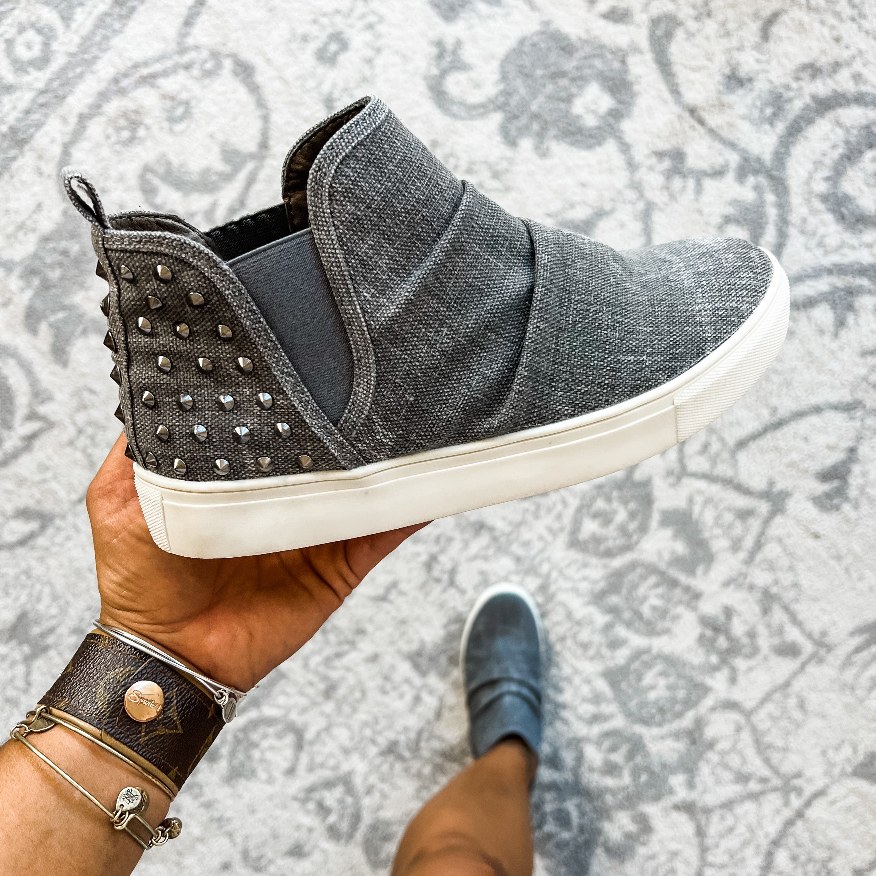 Zoey Sneaker - Grey