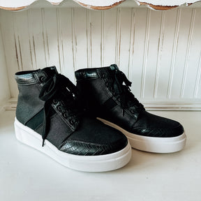 Edisia High-Top Sneaker - Black