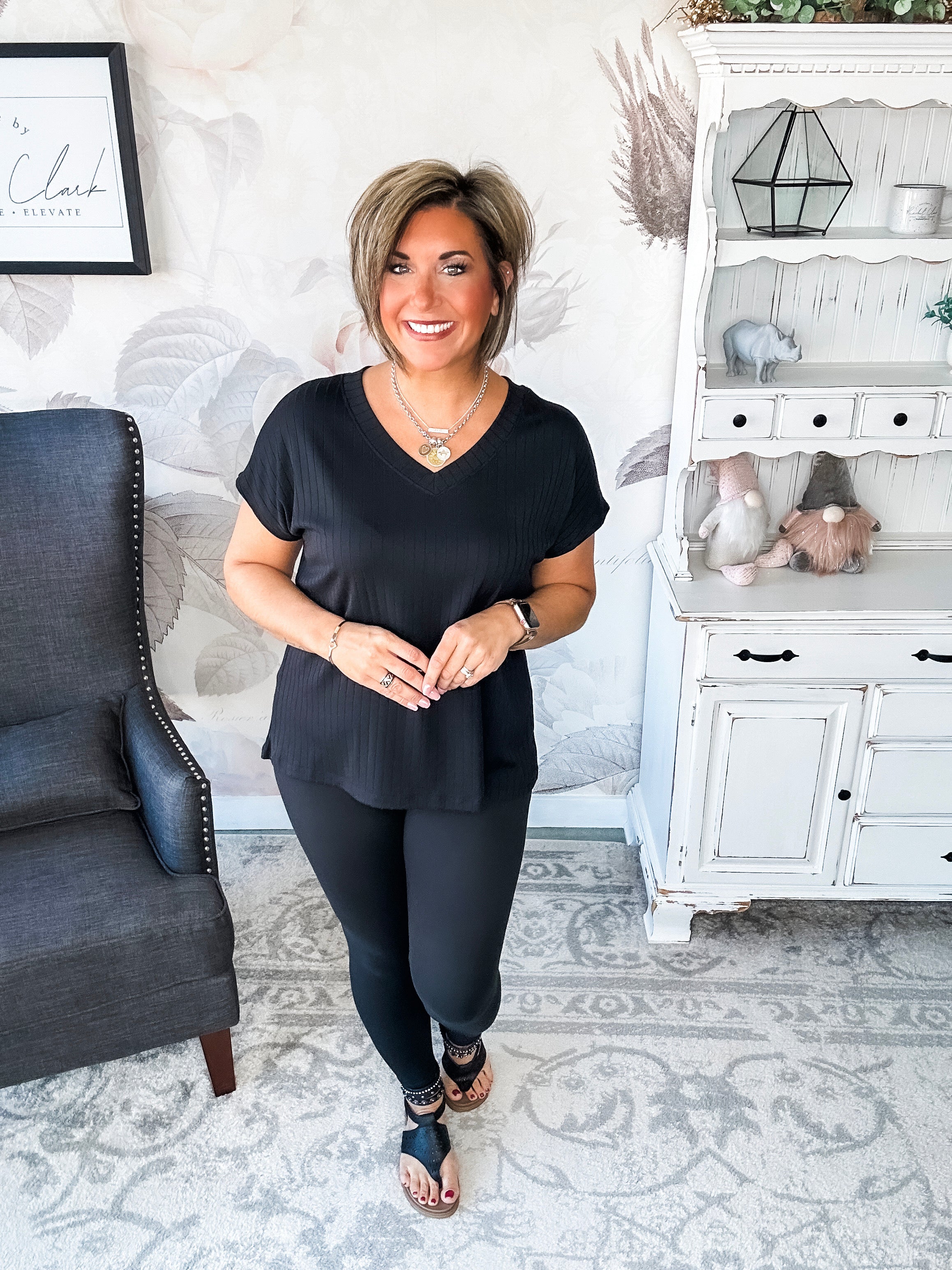 No Stories Here Top - Black